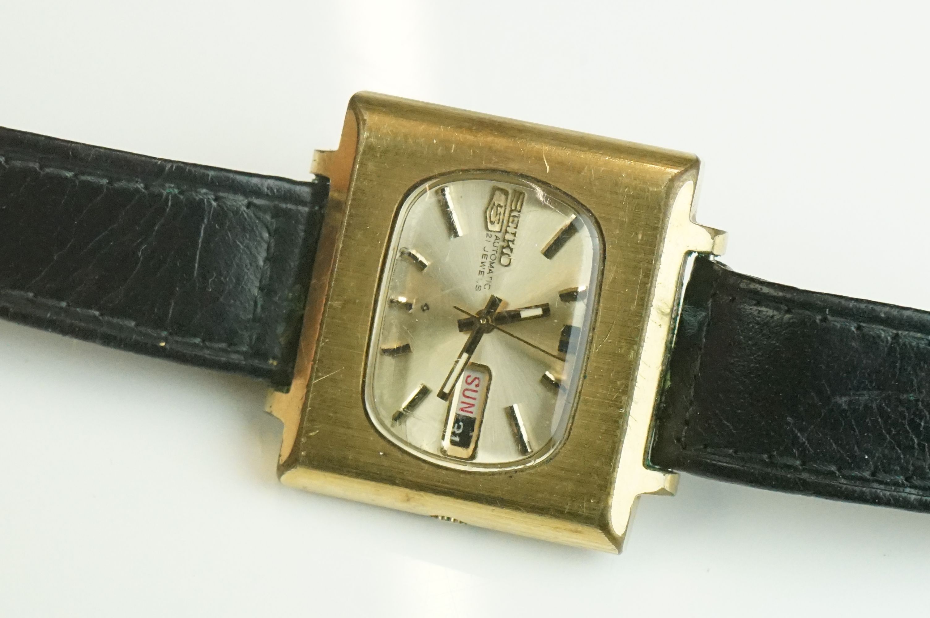 A collection of ladies and gents wristwatches to include Seiko examples. - Image 7 of 13