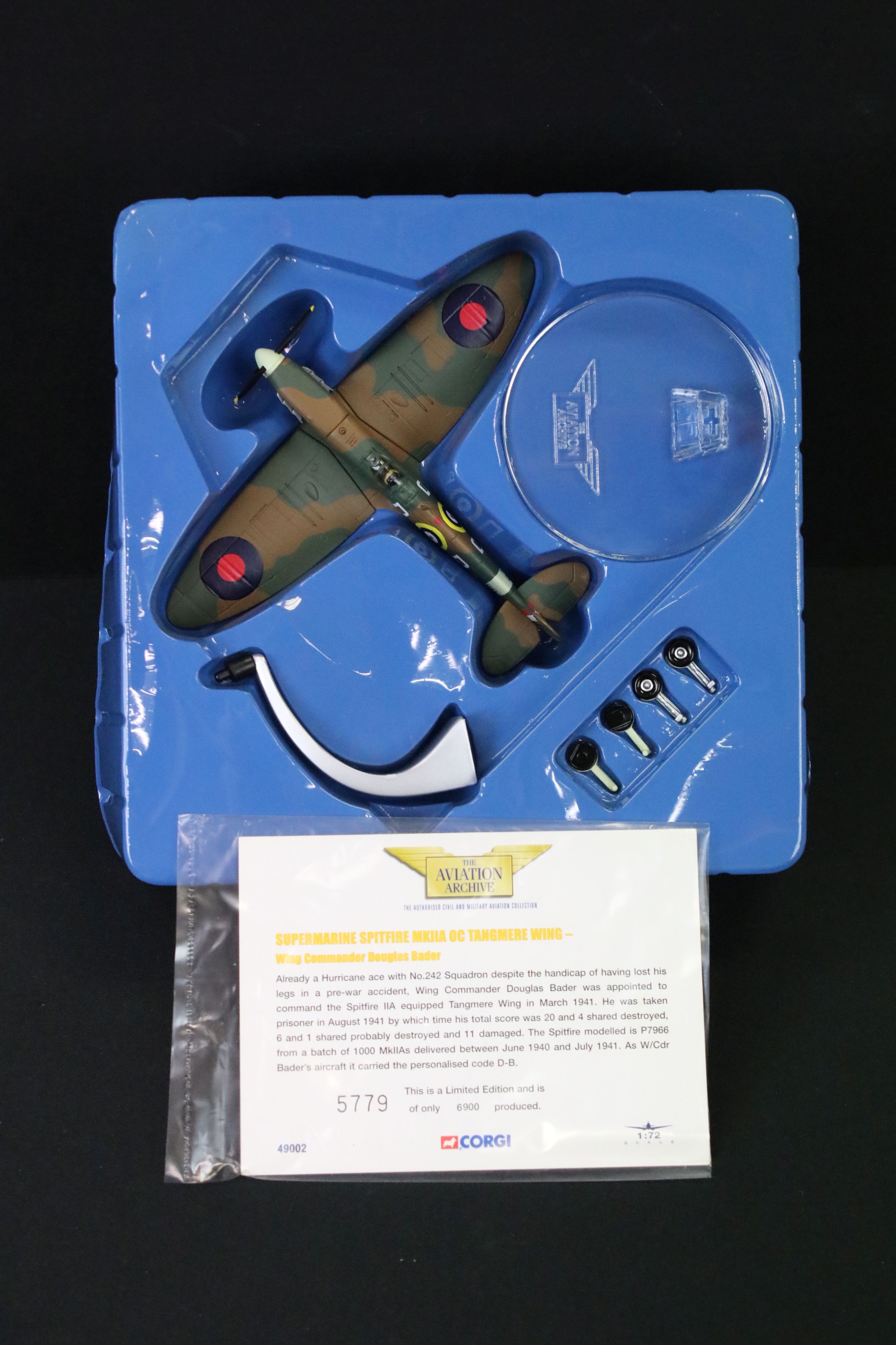 11 Boxed diecast model planes to include 5 x Corgi Aviation Archive (49202 1:72 Flying Aces - Image 23 of 35