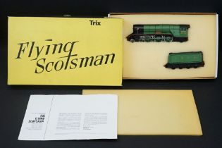 Boxed Trix OO gauge 1180 Flying Scotsman steam locomotive with tender, with paperwork