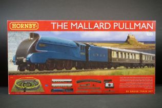 Boxed Hornby OO gauge R1202 The Mallard Pullman electric train set, complete