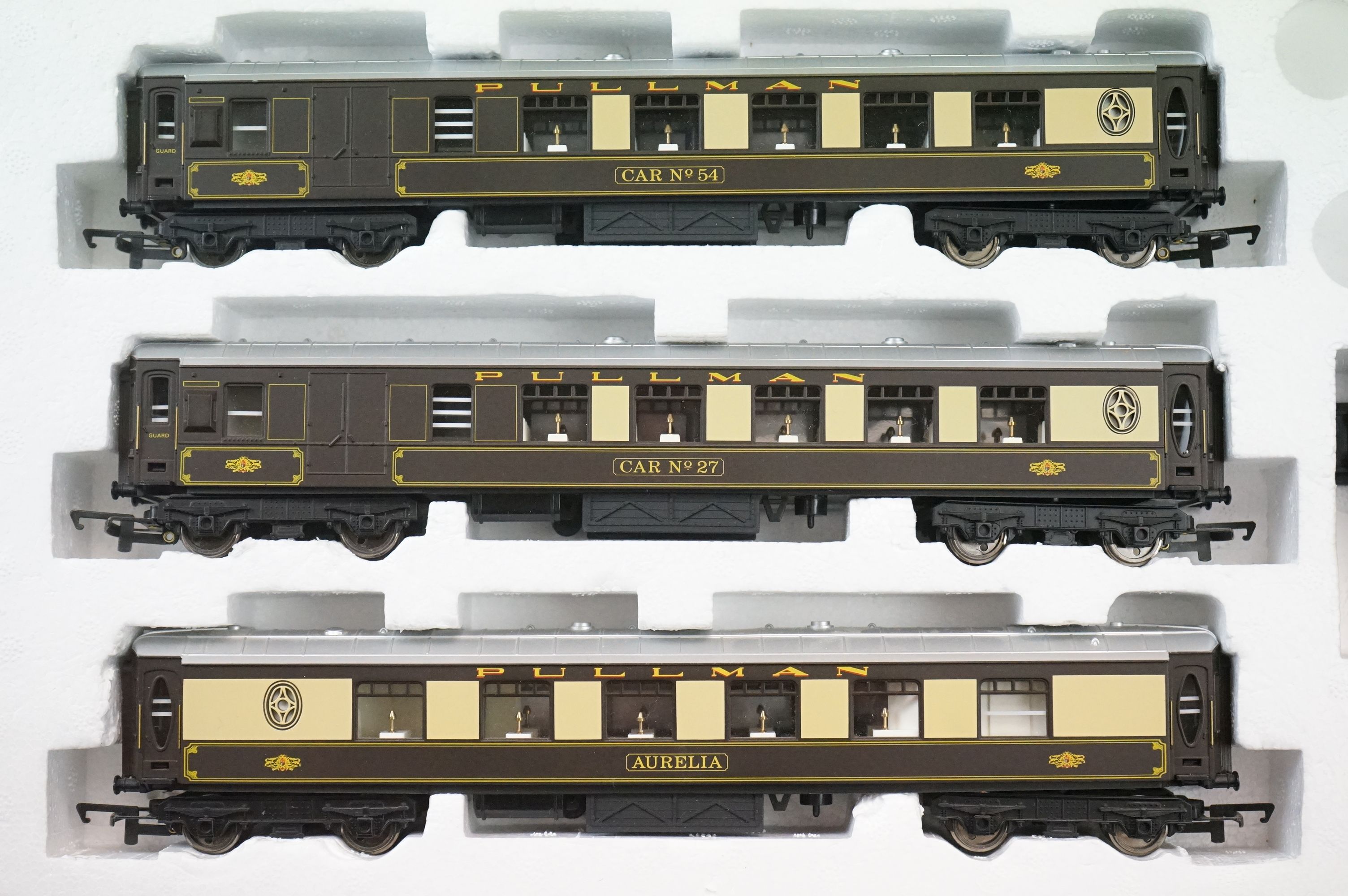 Boxed Hornby OO gauge R1048 The Western Pullman electric train set complete with Cadbury Castle - Image 15 of 18