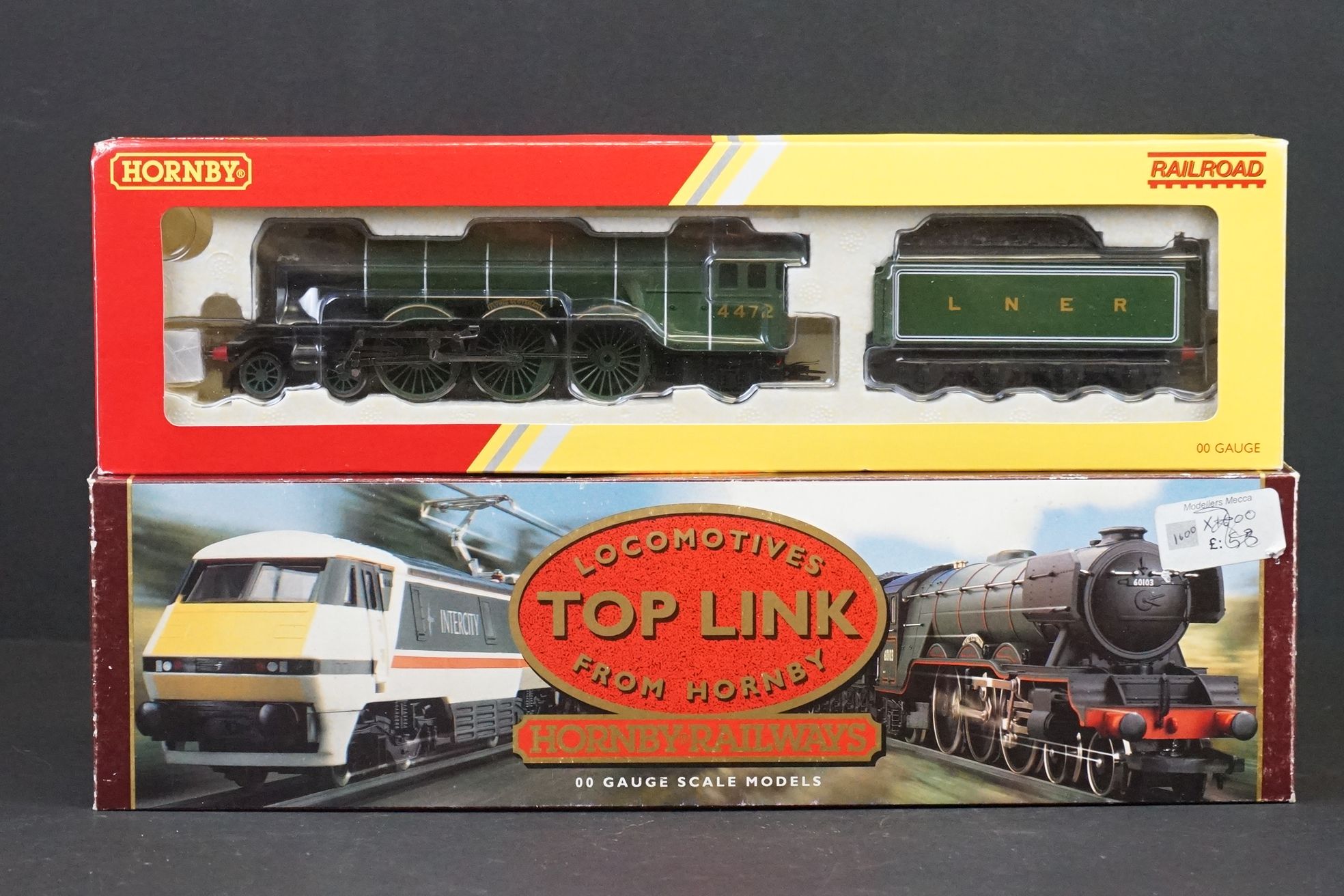 Two boxed Hornby OO gauge locomotives to include R2675 LNER Class A1 Flying Scotsman and Top Link