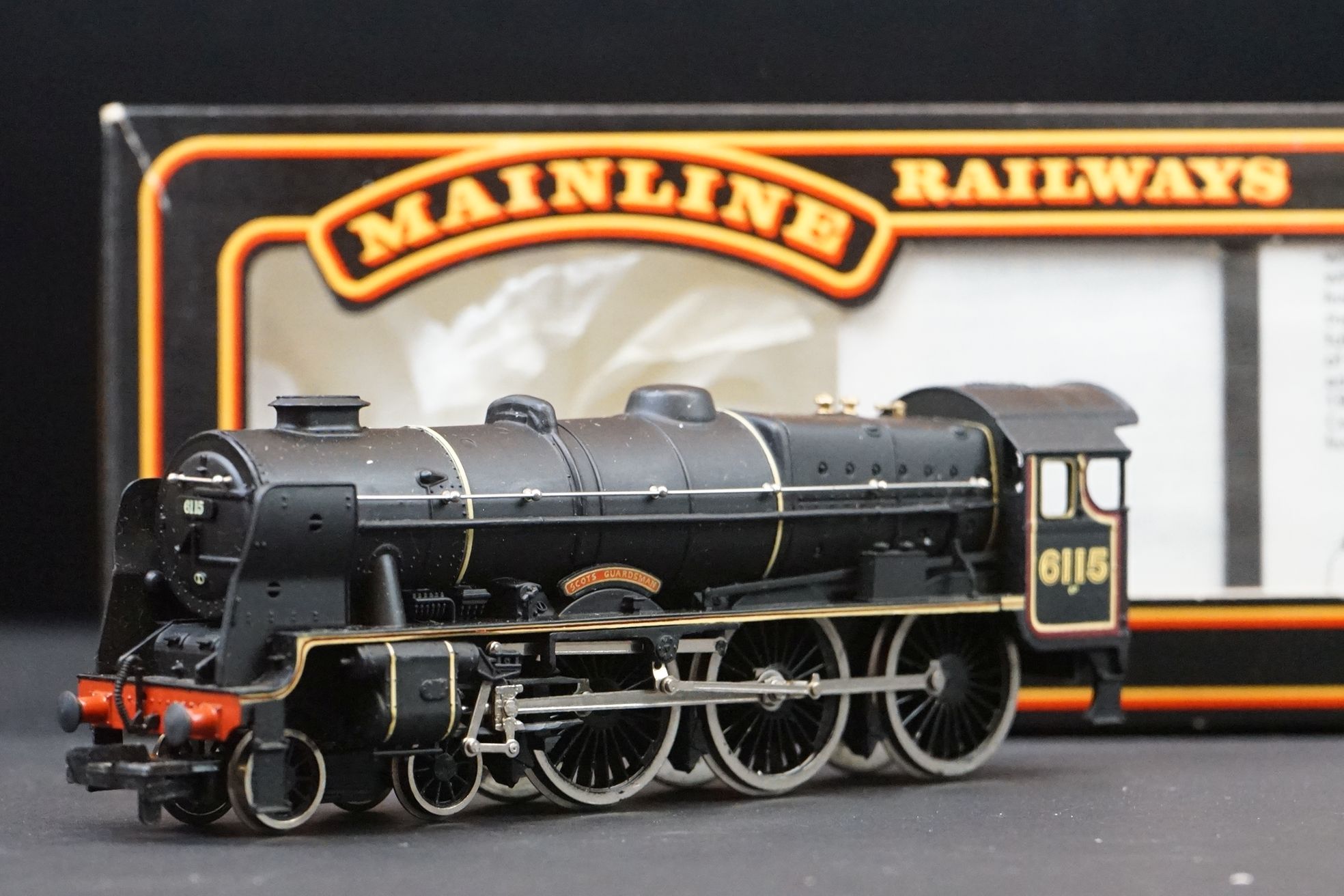 Six boxed Palitoy Mainline OO gauge locomotives to include 2 x 37056 4-6-0 6P Rebuilt Scot Class LMS - Image 6 of 17