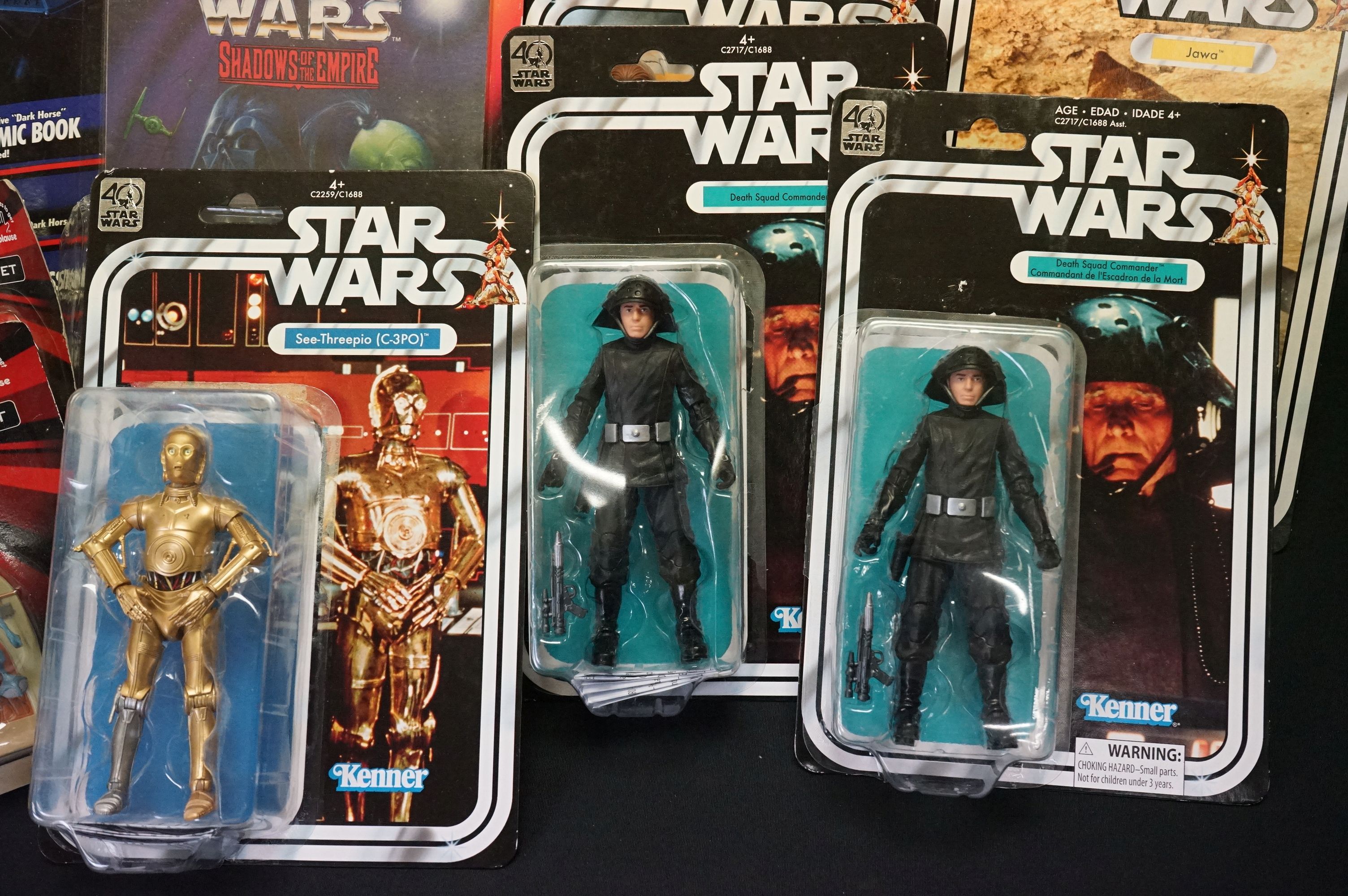 Star Wars - 24 Carded / boxed Star Wars figures to include 8 x Kenner (Shadows of The Empire Xizor - Image 4 of 15