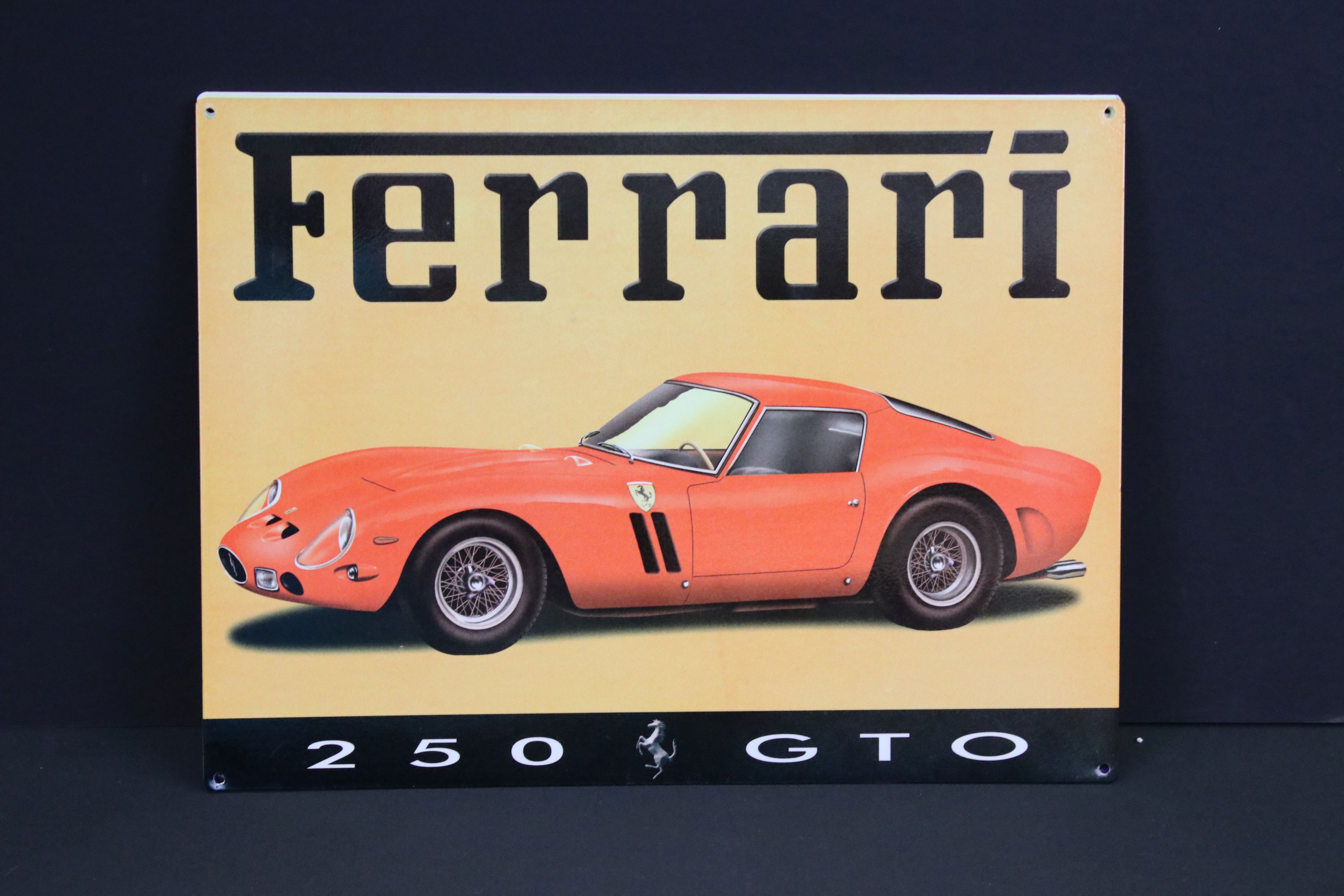 12 Boxed Burago 1/18-1/20 scale diecast models, featuring gold Collection and Diamonds range - Image 8 of 9