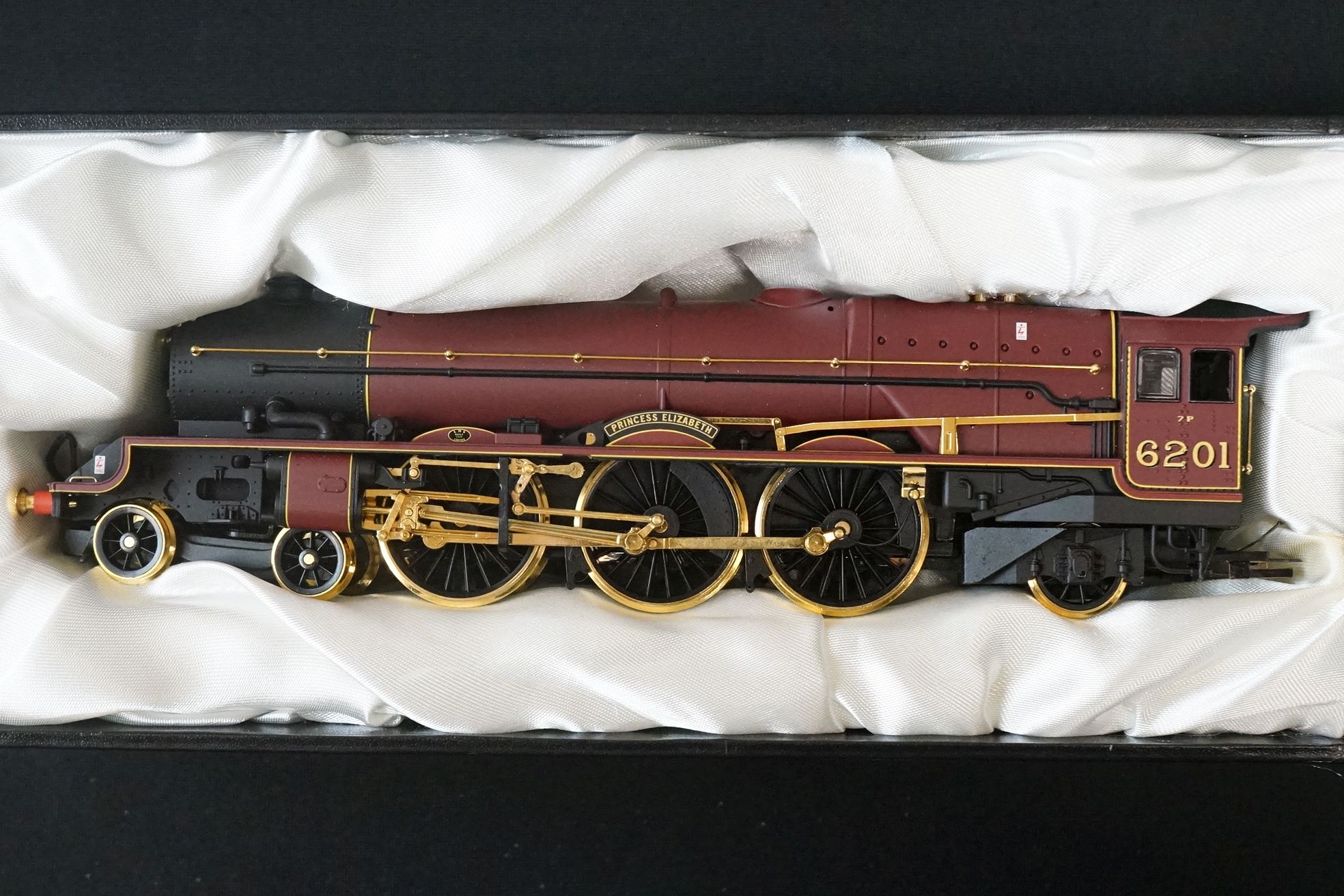 Boxed ltd edn Hornby OO gauge R2215 LMS 4-6-2 Princess Elizabeth Class Locomotive, 18 ct gold parts, - Image 3 of 7