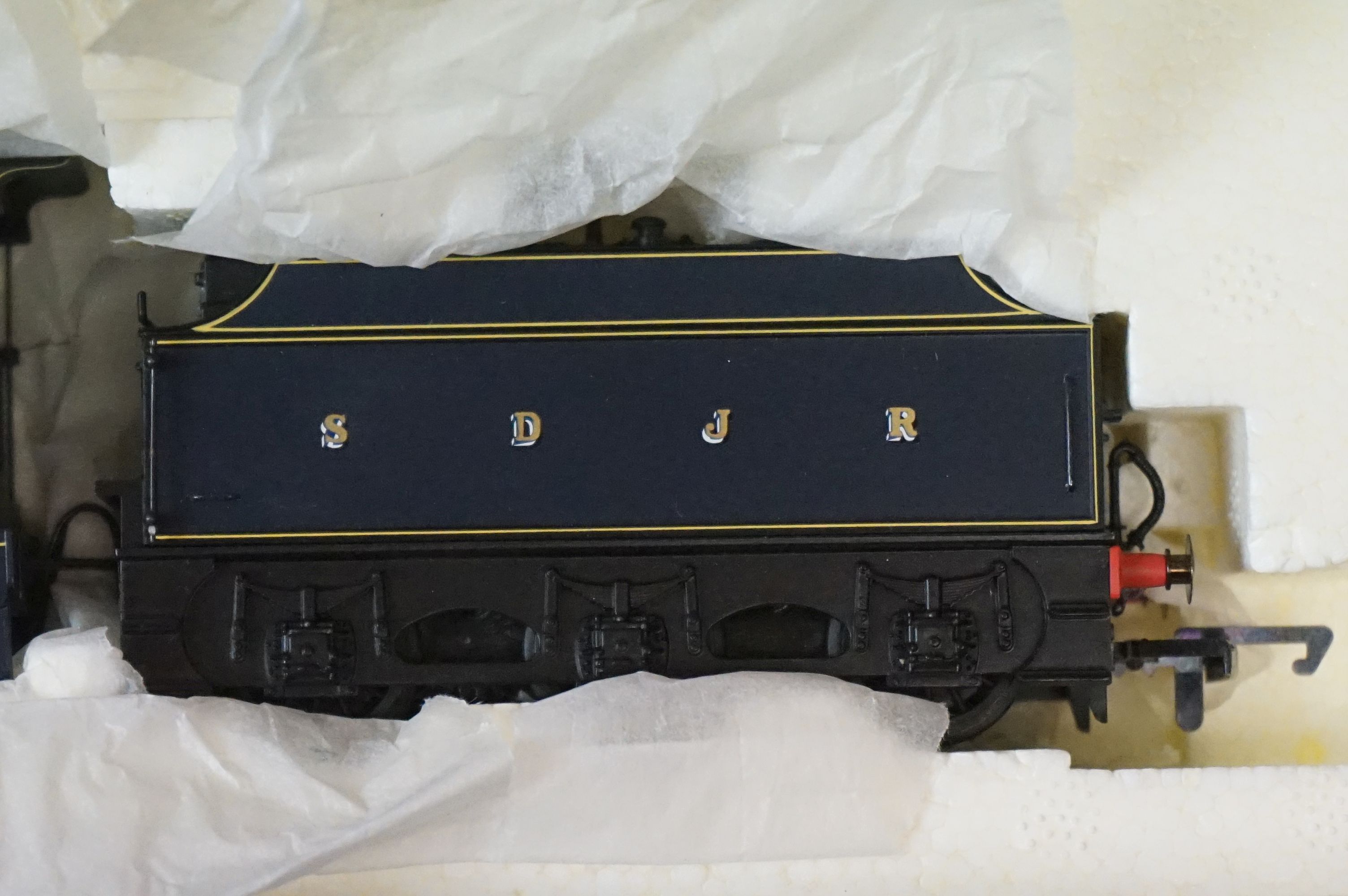 Four boxed Hornby OO gauge locomotives to include R2064A GWR 0-6-0 Dean Goods Locomotive 2322, - Image 12 of 13