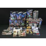 Collection of boxed & carded Sci-Fi figures to include Playmates Classic Star Trek Figure Set, 2 x