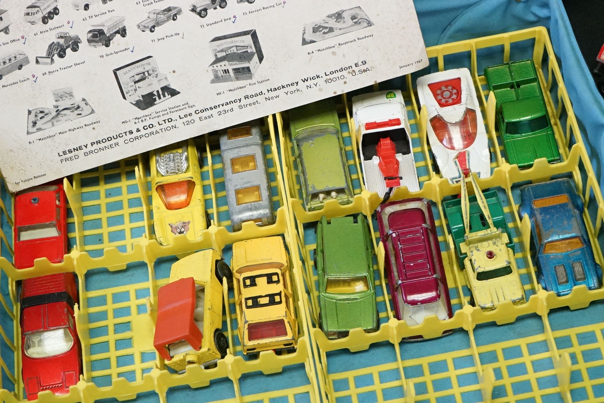 Collection of boxed and unboxed diecast & plastic models from the mid 20th C onwards to include 3 - Image 15 of 16