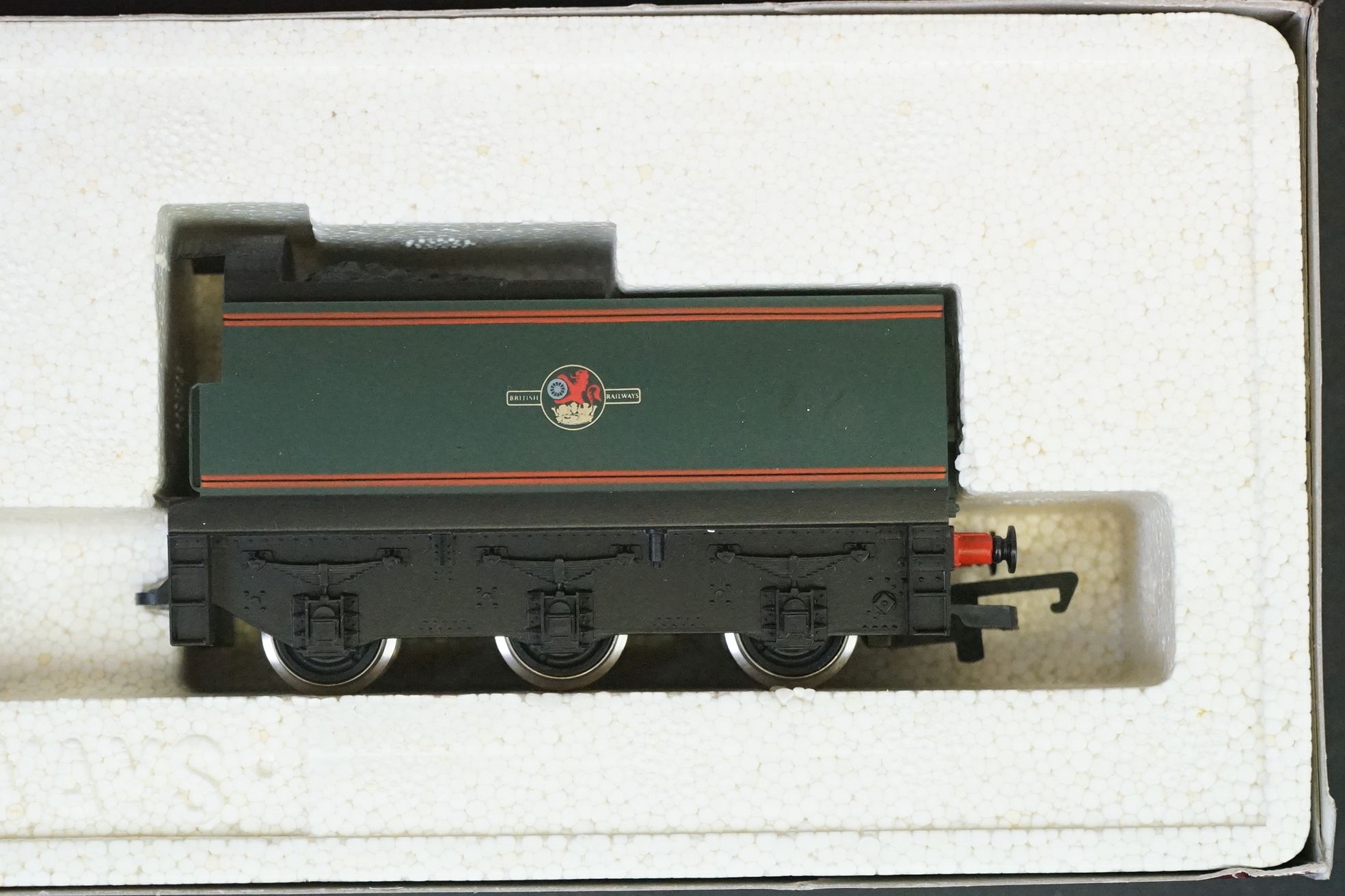 Two boxed Hornby OO gauge locomotives to include R2675 LNER Class A1 Flying Scotsman and Top Link - Image 7 of 8