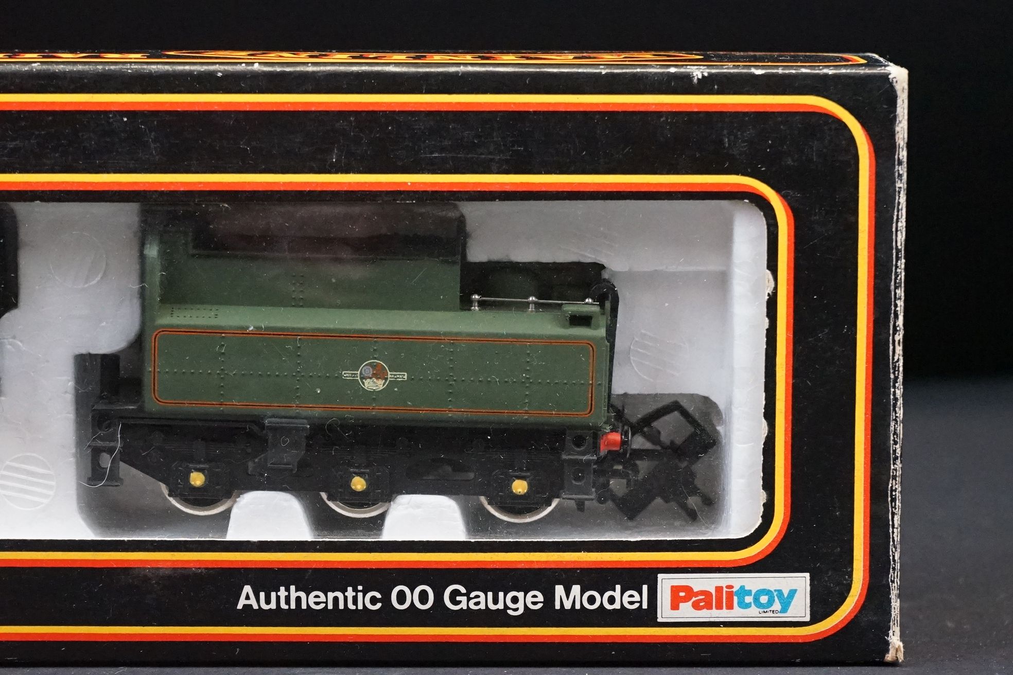 Six boxed Palitoy Mainline OO gauge locomotives to include 2 x 37056 4-6-0 6P Rebuilt Scot Class LMS - Image 13 of 17