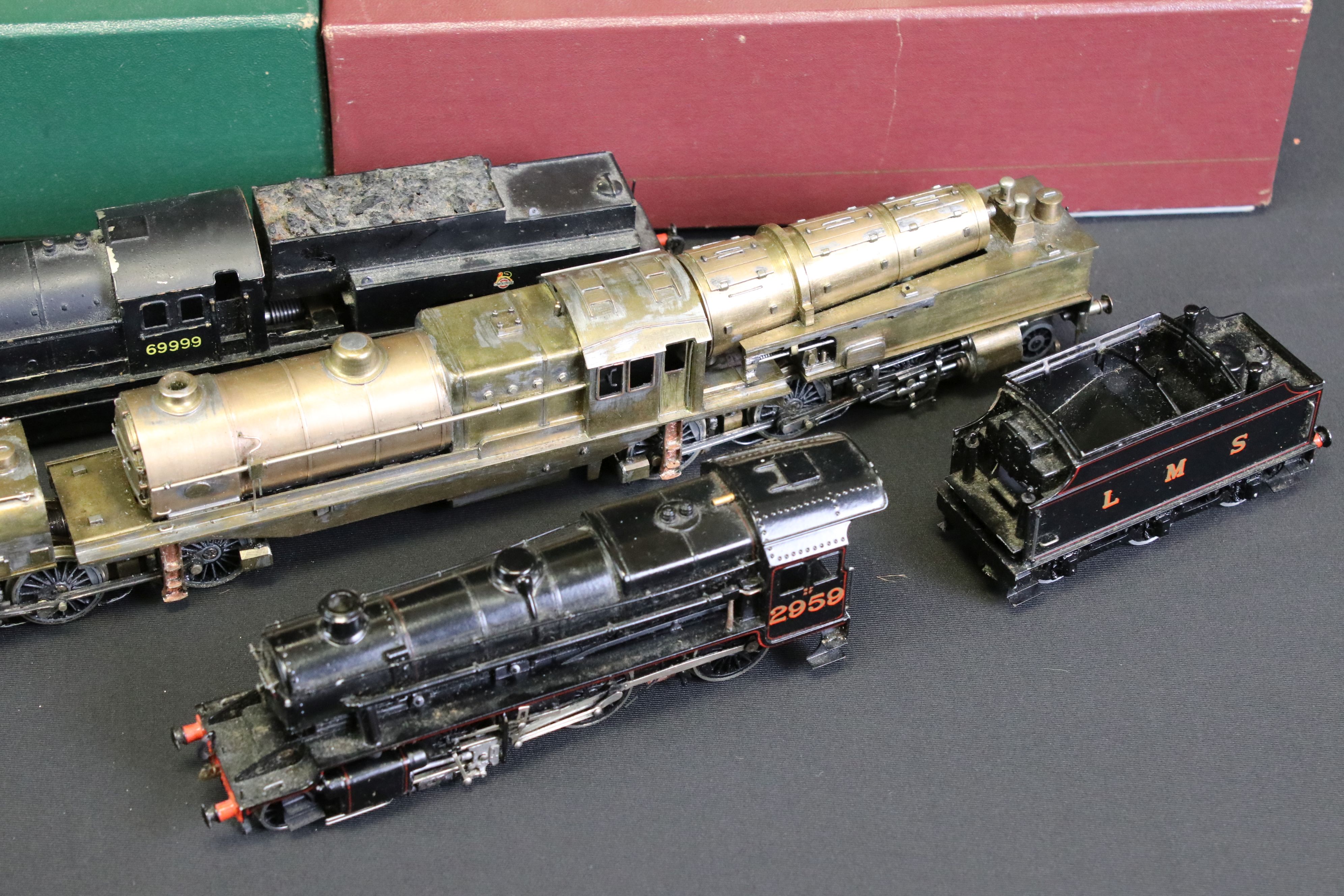Five brass built OO gauge locomotives to include 2 x Garratts (one painted), GWR Castle class 4-6- - Image 2 of 6