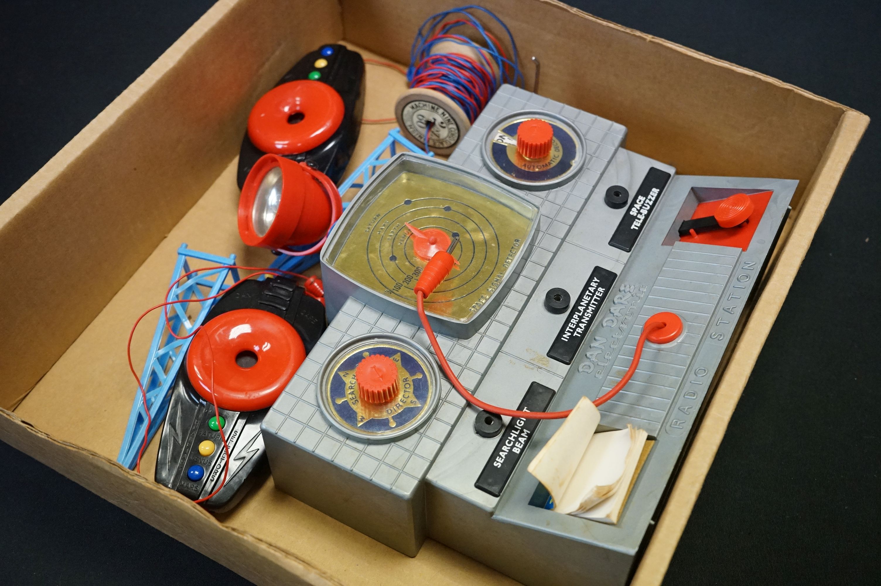 Boxed Merit Dan Dare Space Control Radio Station, no. 3110, contents appear gd other than missing - Image 3 of 13