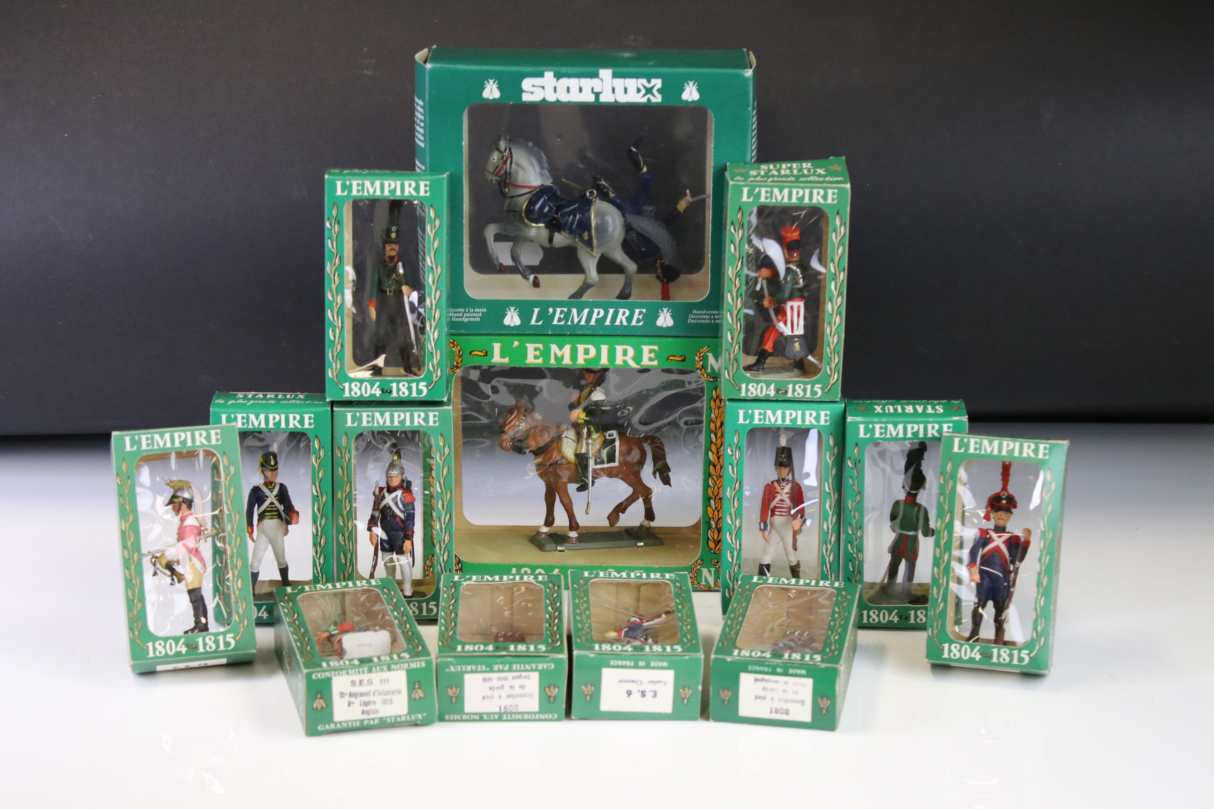 14 Boxed Starlux L'Empire Series Napoleonic plastic figures to include FH60624 Dragon 19e Regiment