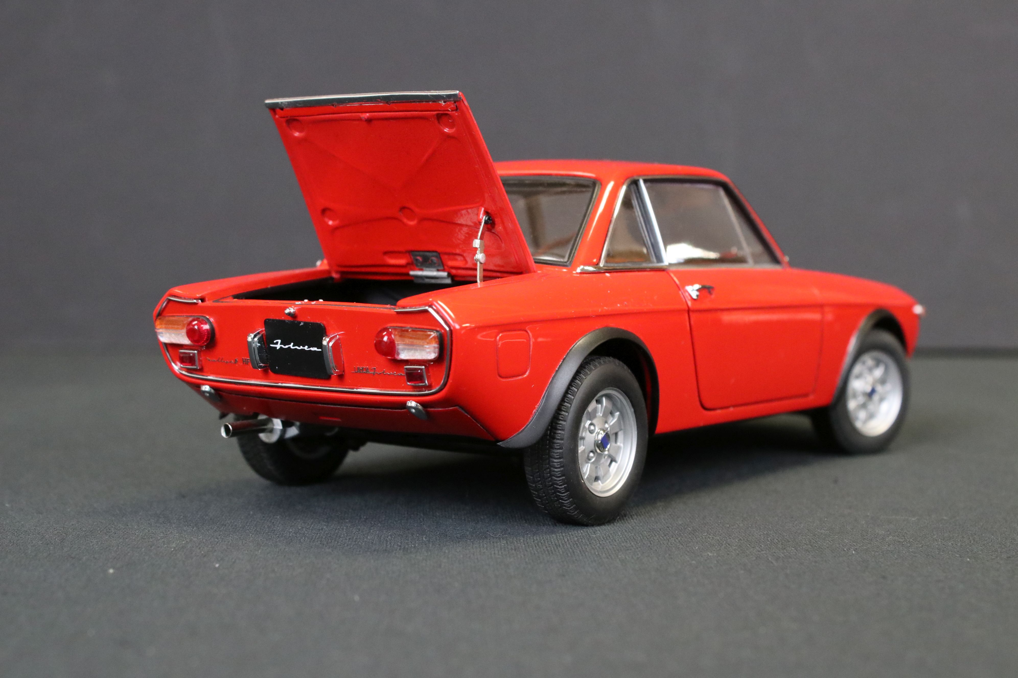 Two boxed AutoArt Millennium 1/18 diecast models to include BMW 2002 L and Lancia Fulvia 1.6HF - Image 11 of 14