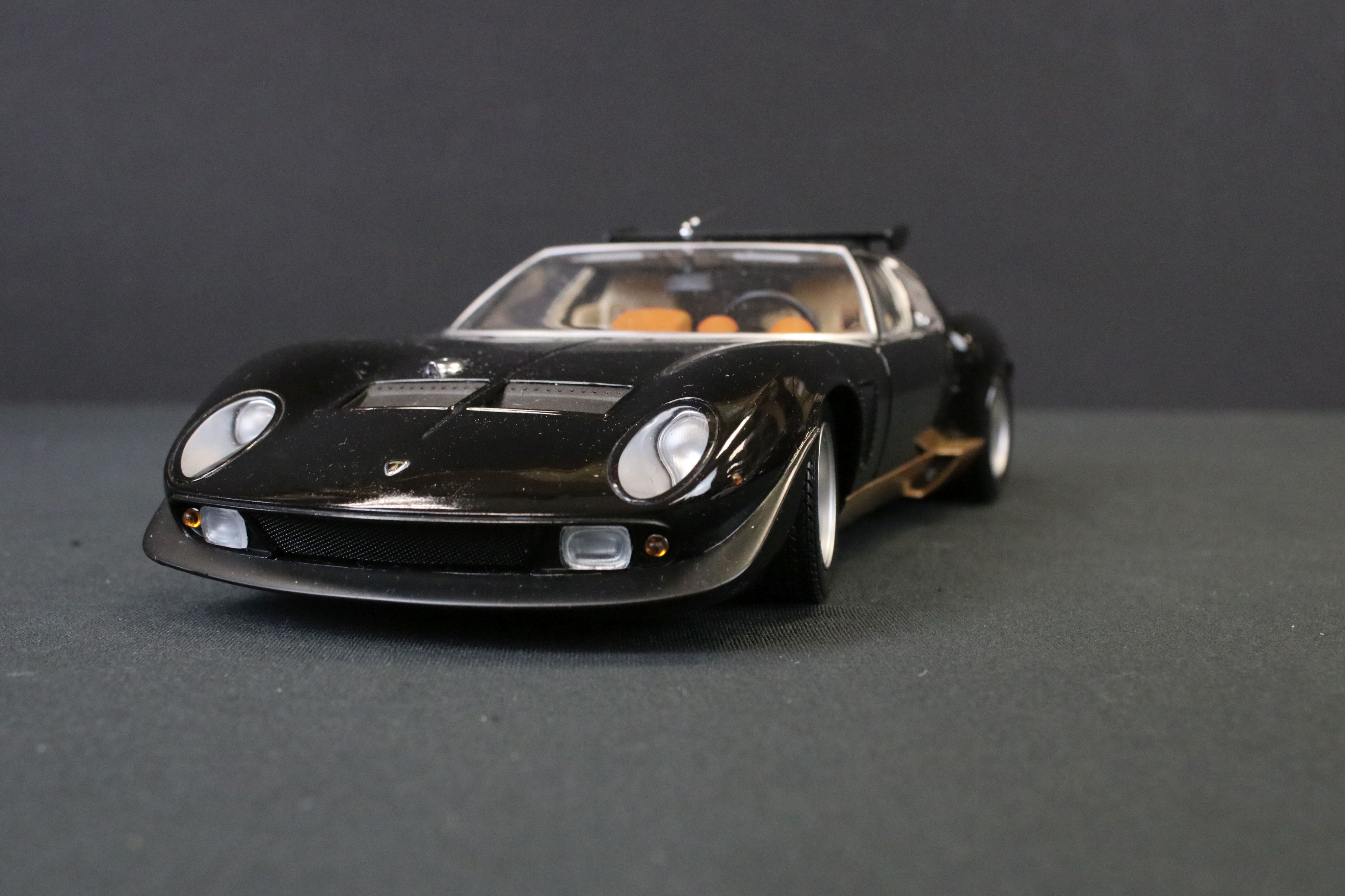 11 1/18 Scale diecast models to include 6 x AUTOart, 3 x Sun Star, Paul's Model Art Minichamps and - Image 15 of 47