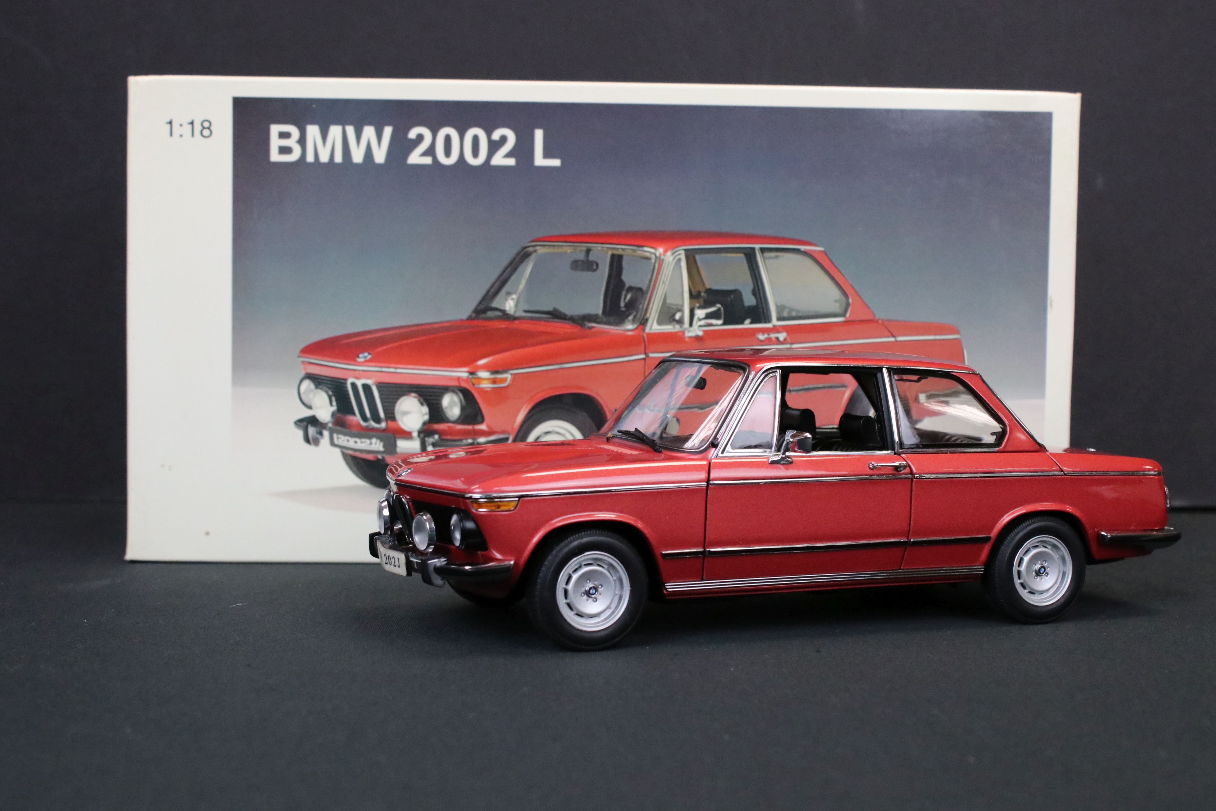 Two boxed AutoArt Millennium 1/18 diecast models to include BMW 2002 L and Lancia Fulvia 1.6HF - Image 3 of 14