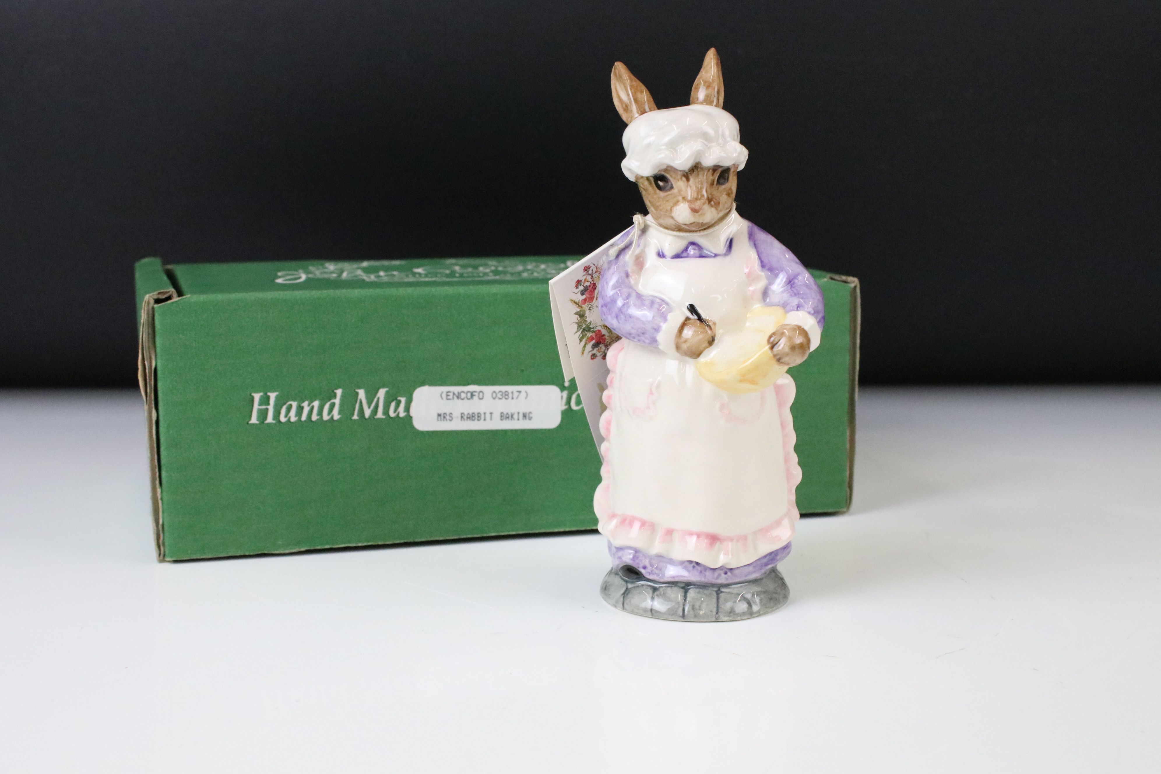 Three Boxed Beswick ' English Country Folk ' figures to include Shephard Sheepdog (ECF 5), Mrs - Image 3 of 12