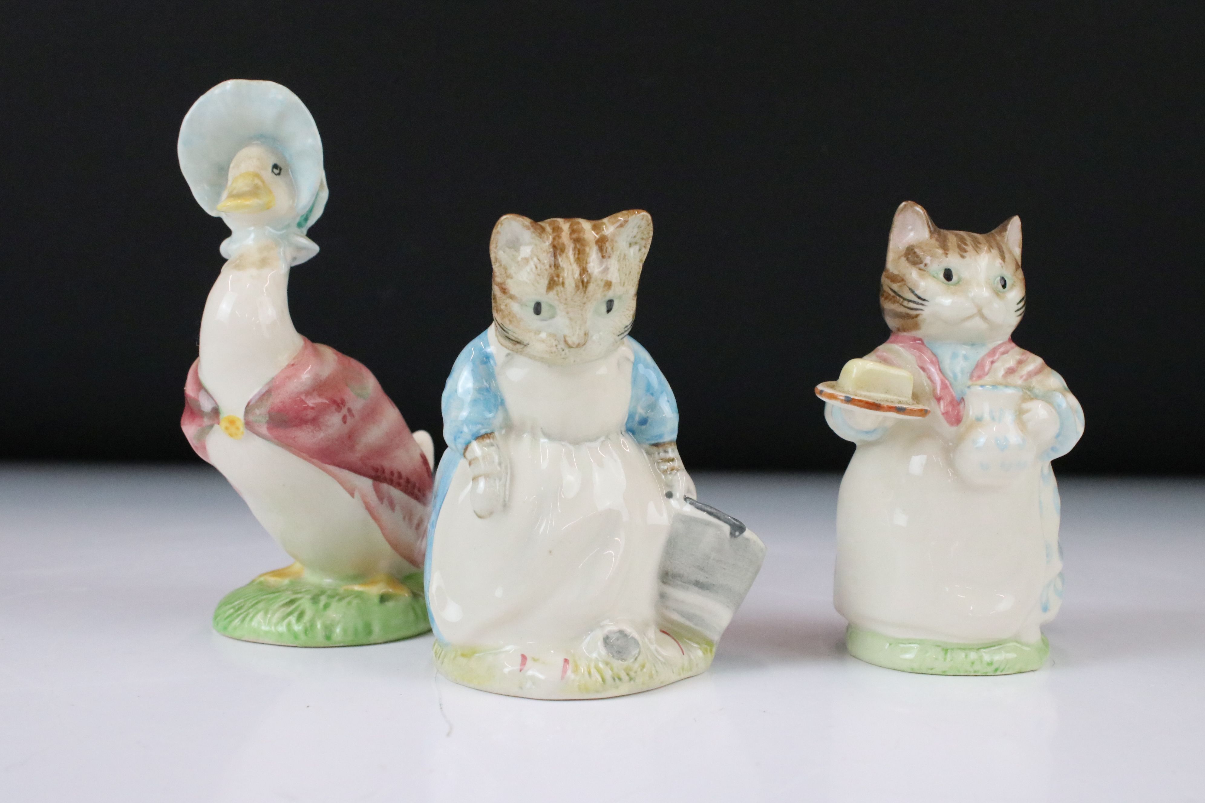 Three Boxed Beswick ' English Country Folk ' figures to include Shephard Sheepdog (ECF 5), Mrs - Image 6 of 12