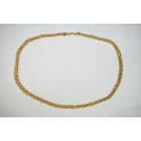 A ladies fully hallmarked 9ct gold ladies rope twist necklace with lobster clasp.