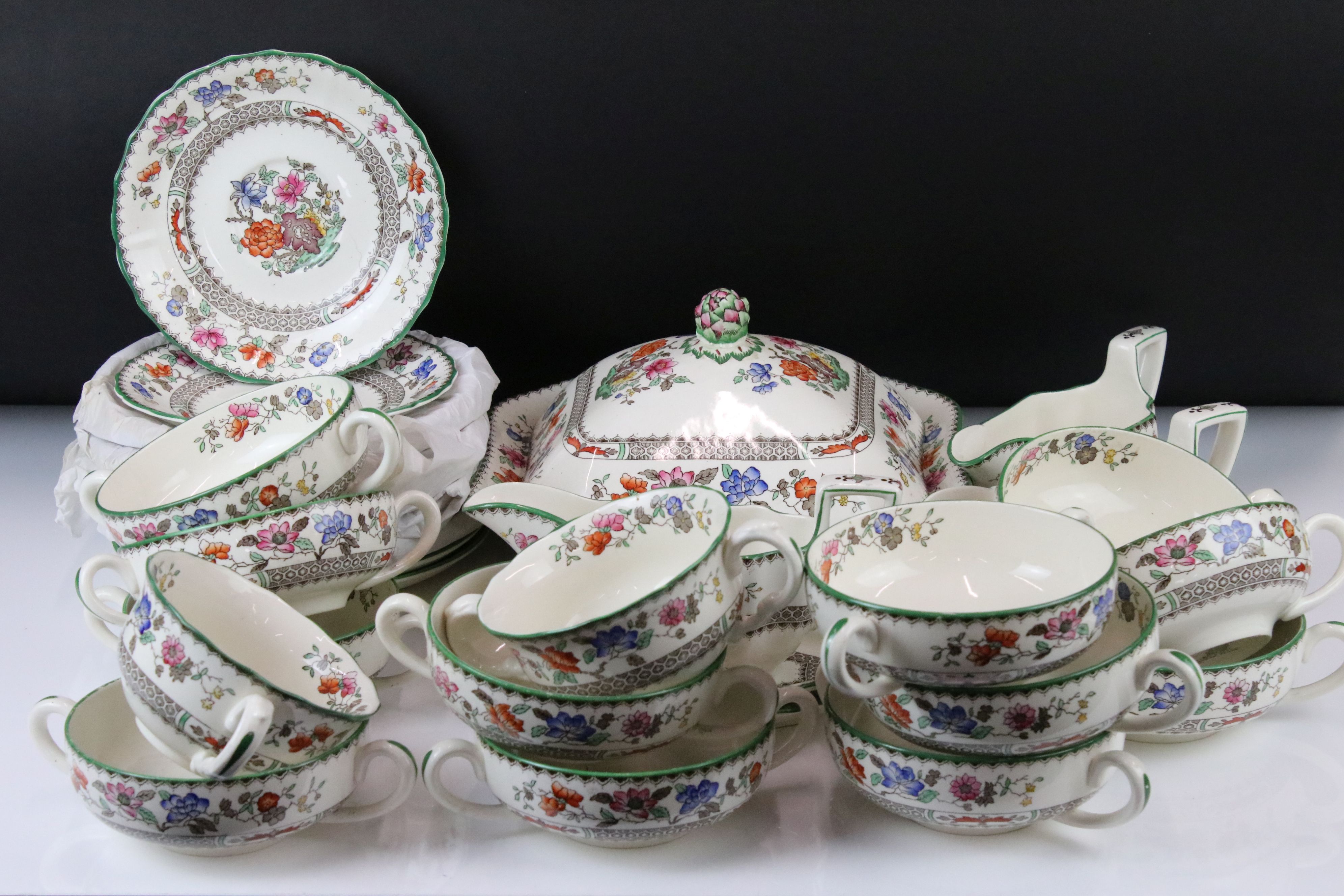 Copeland Spode ' Chinese Rose ' pattern dinner ware to include 12 x soup bowls & saucers, 2 x