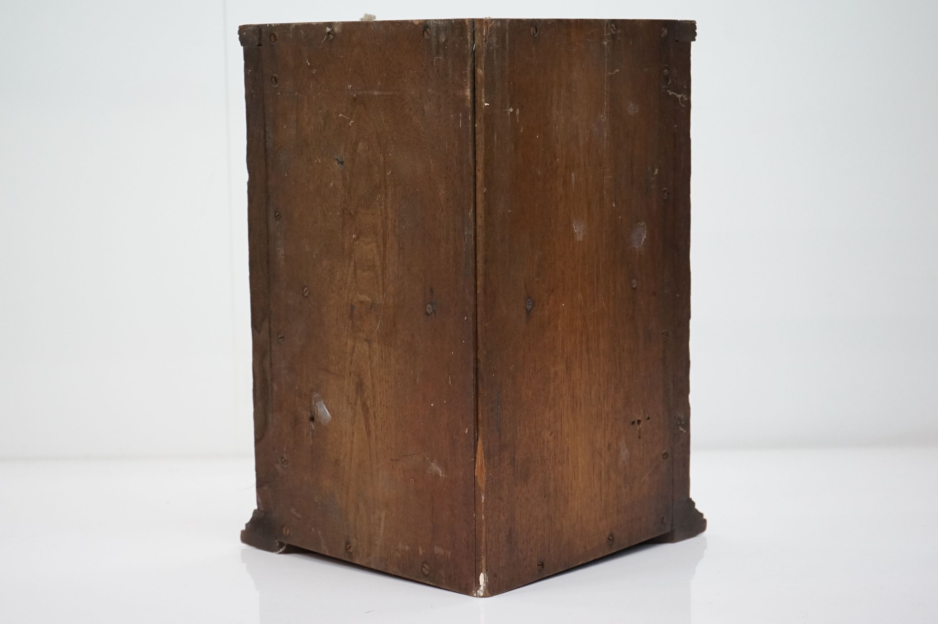 Late 19th / Early 20th century Small Oak Hanging Corner Cupboard, the single panel door carved - Image 7 of 7