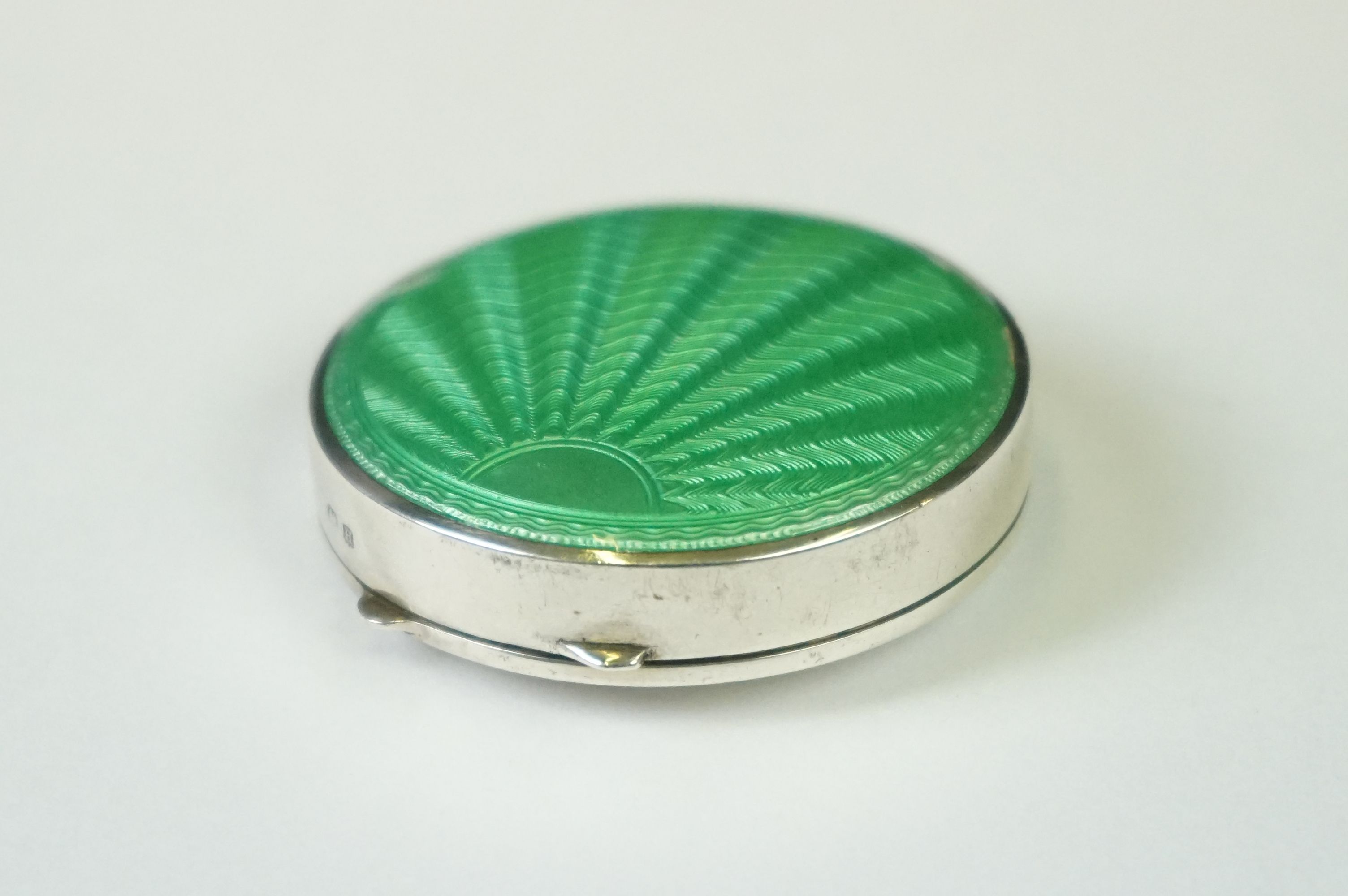 A fully hallmarked sterling silver and enamel Art Deco powder compact with green guilloche - Image 3 of 12