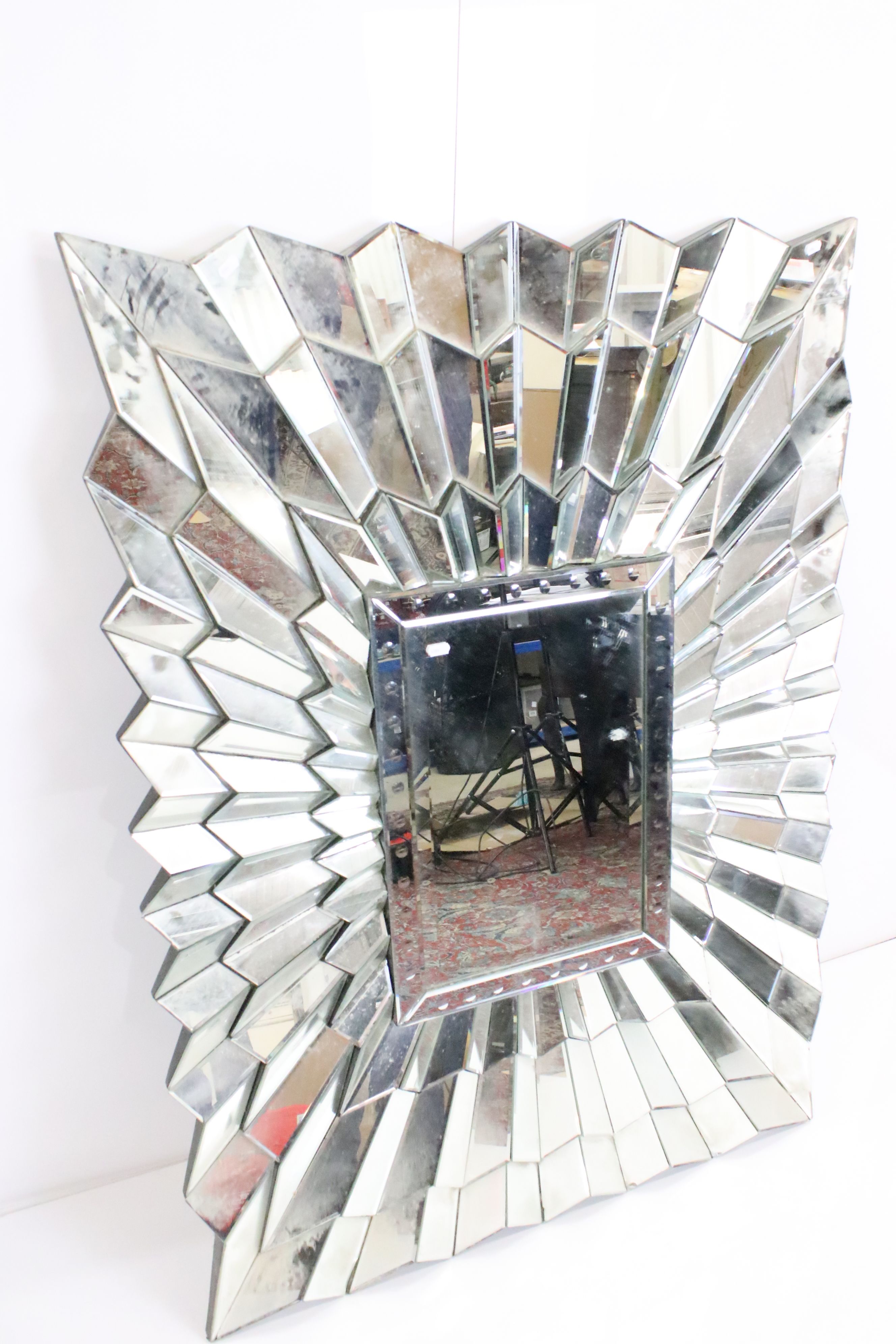 Modern Mirror with a mirrored sunburst style frame, 132cm x 96cm - Image 2 of 6