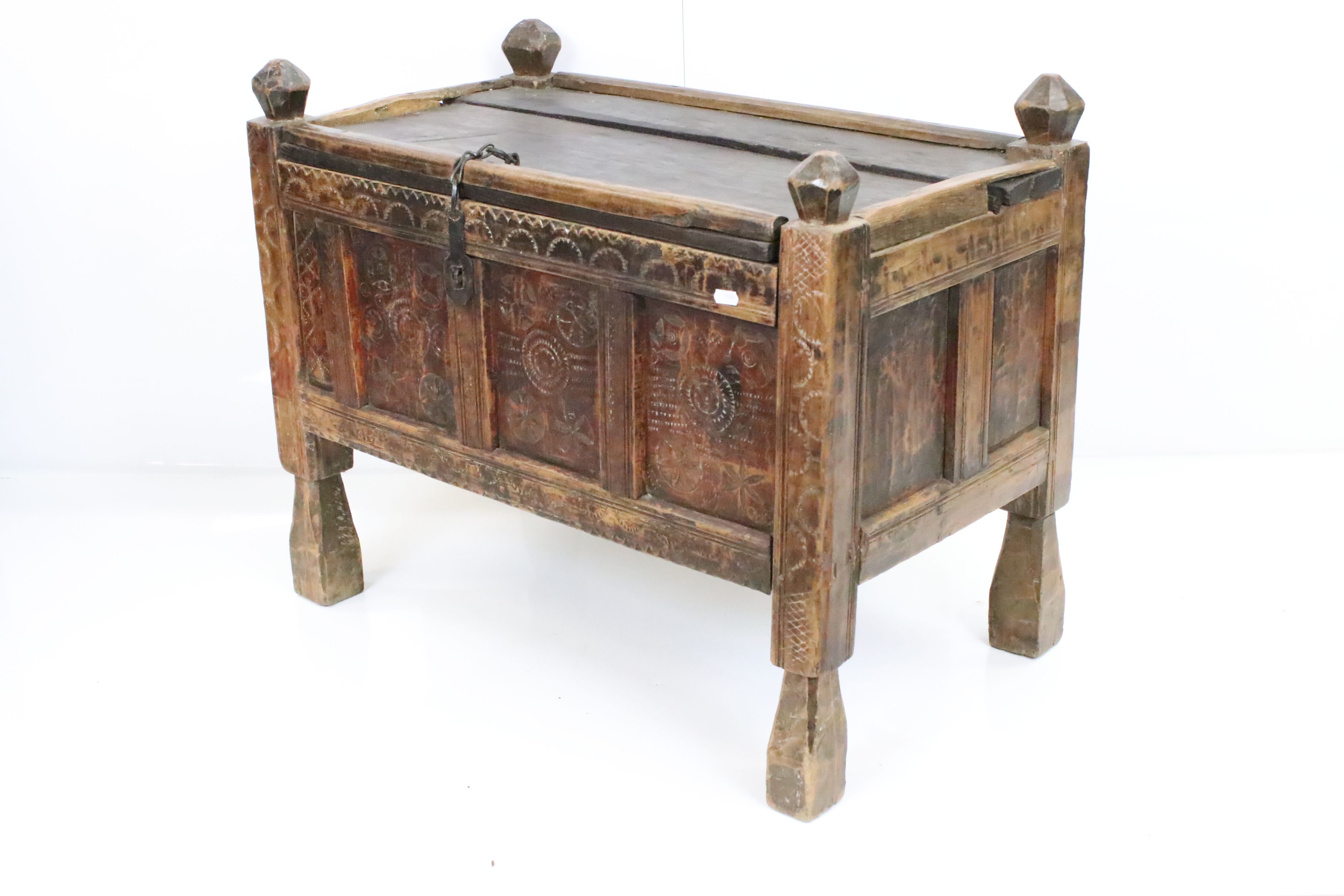 Afghan Hardwood Marriage / Dowry Chest with geometric chip carved decoration to front, 79cm long x - Image 3 of 10