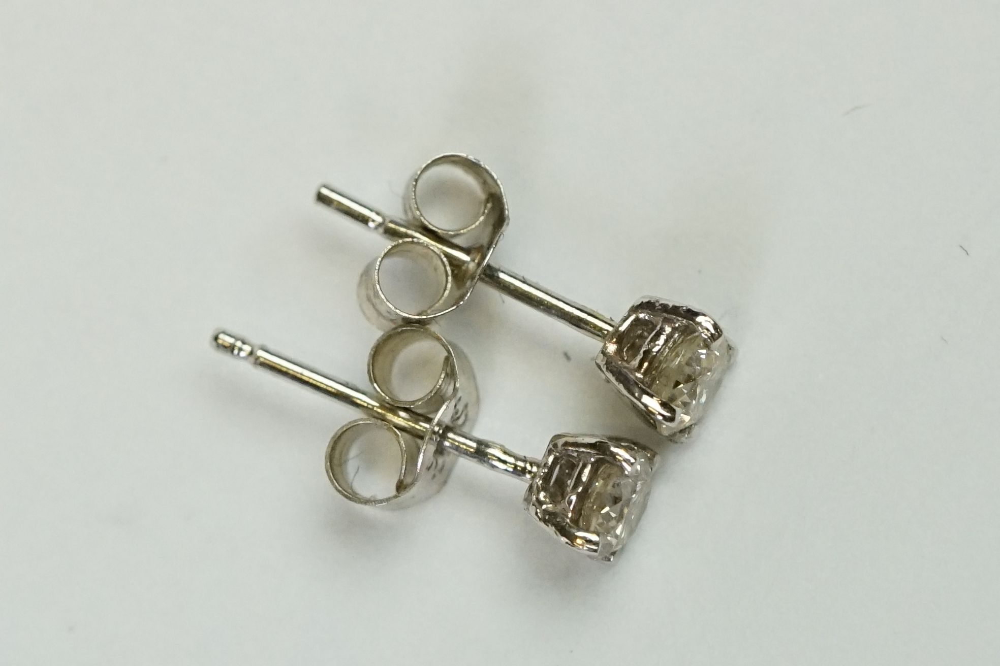 Pair of 14ct White Gold Diamond Stud Earrings of 30 points approx. total - Image 9 of 10