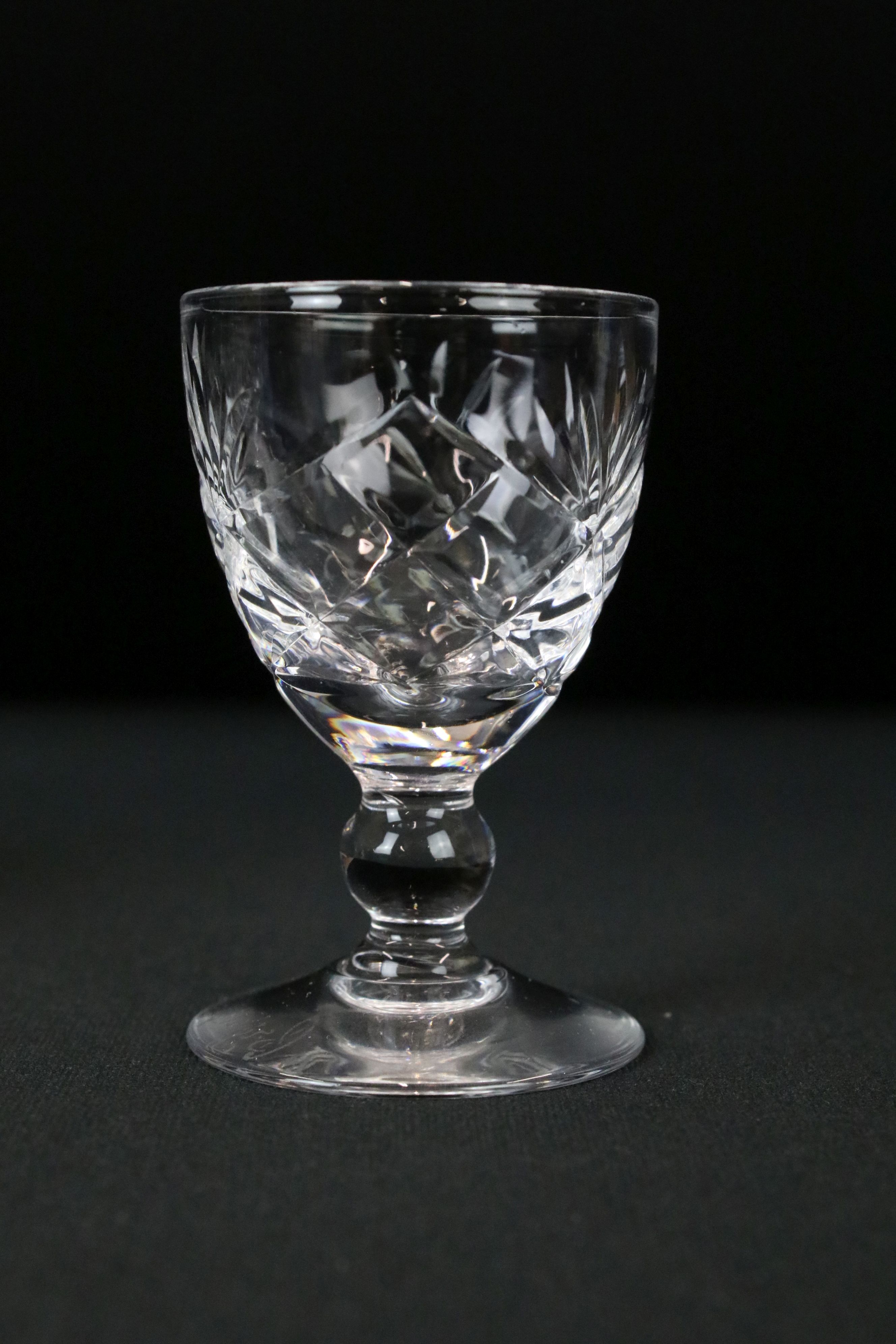 Collection of 20th Century Cut Crystal Glassware to include a boxed Edinburgh Crystal set of 6 - Image 8 of 9