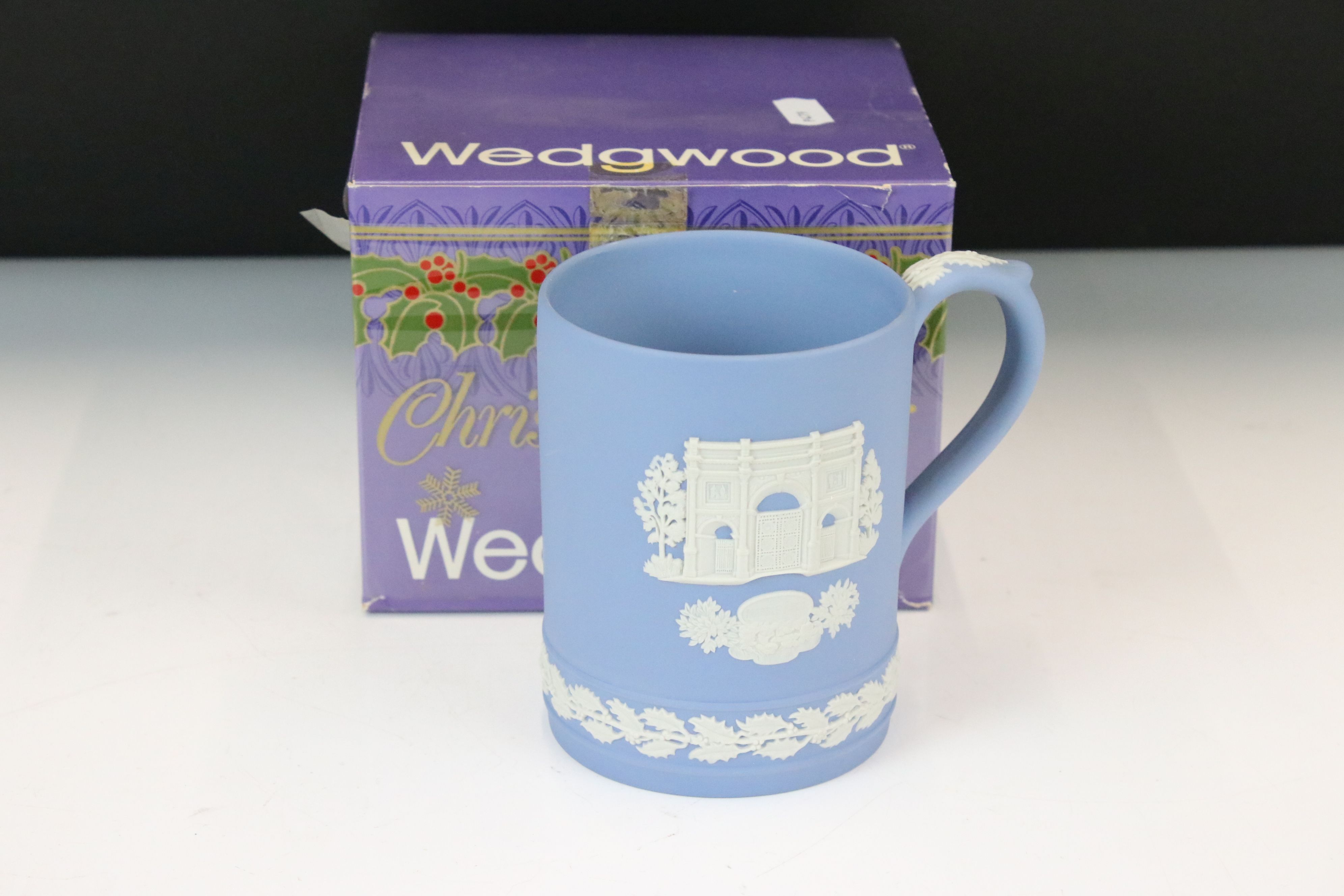 9 Boxed Wedgwood Jasperware ceramics to include 8 x Pale Blue examples (3652 Royal Wedding Loving - Image 2 of 6