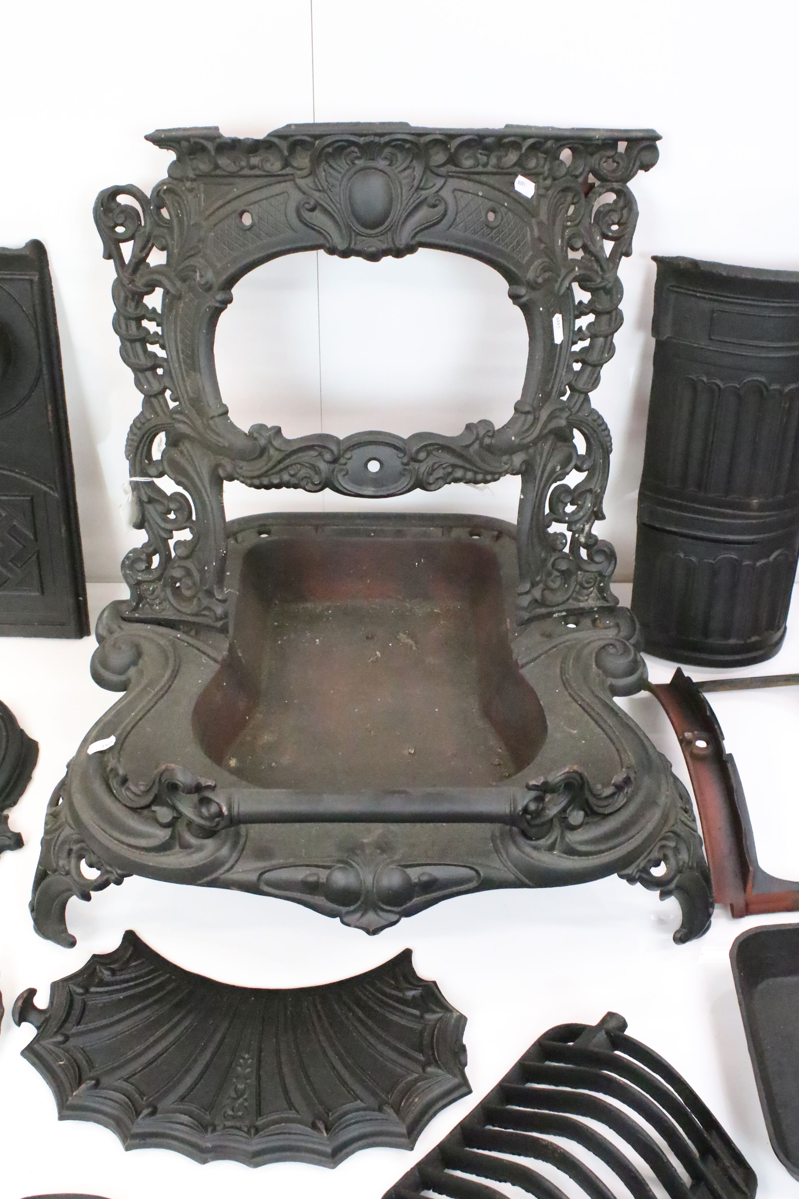 Collection of Reproduction Victorian Metal Fire Grates and accessories - Image 8 of 12