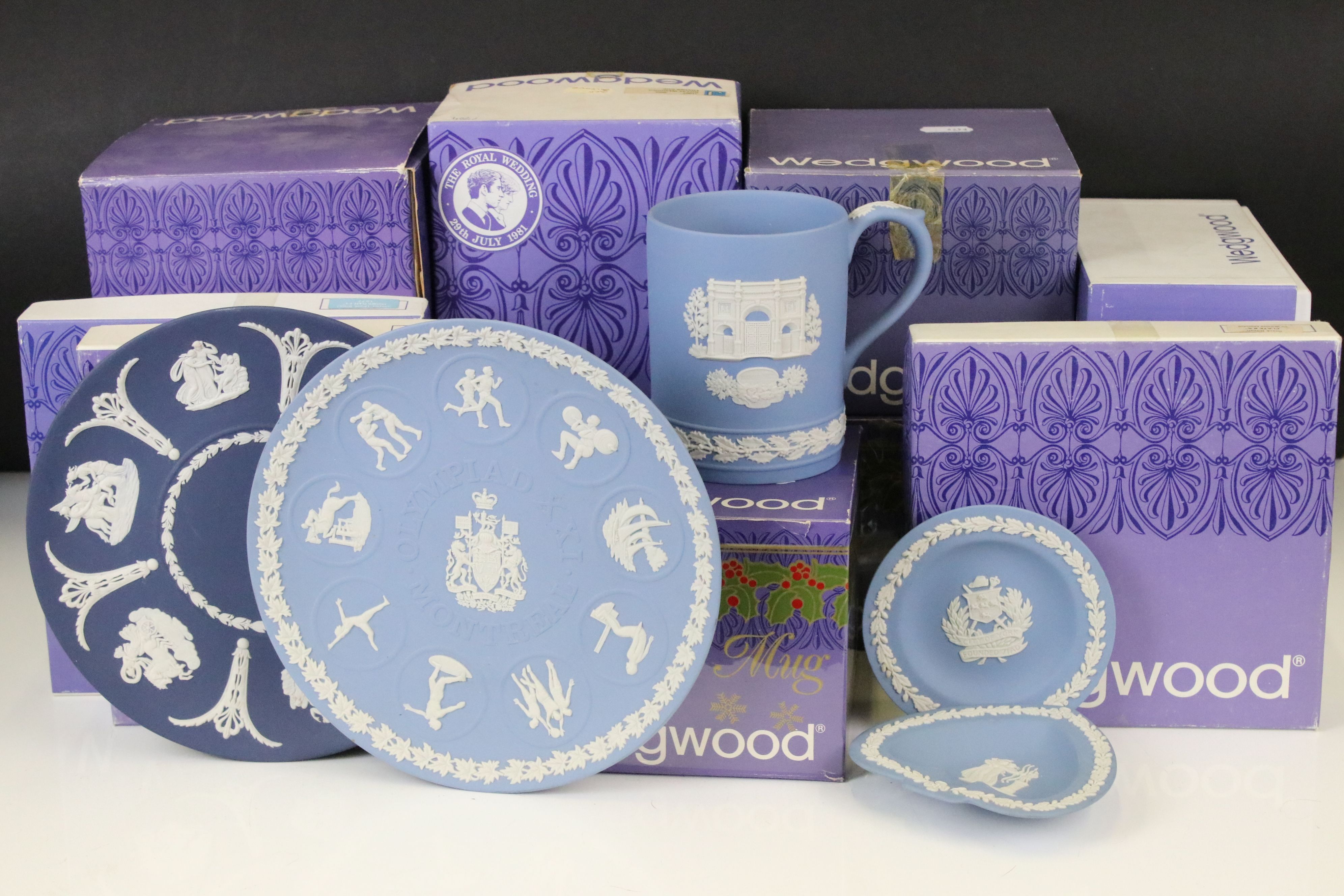 9 Boxed Wedgwood Jasperware ceramics to include 8 x Pale Blue examples (3652 Royal Wedding Loving