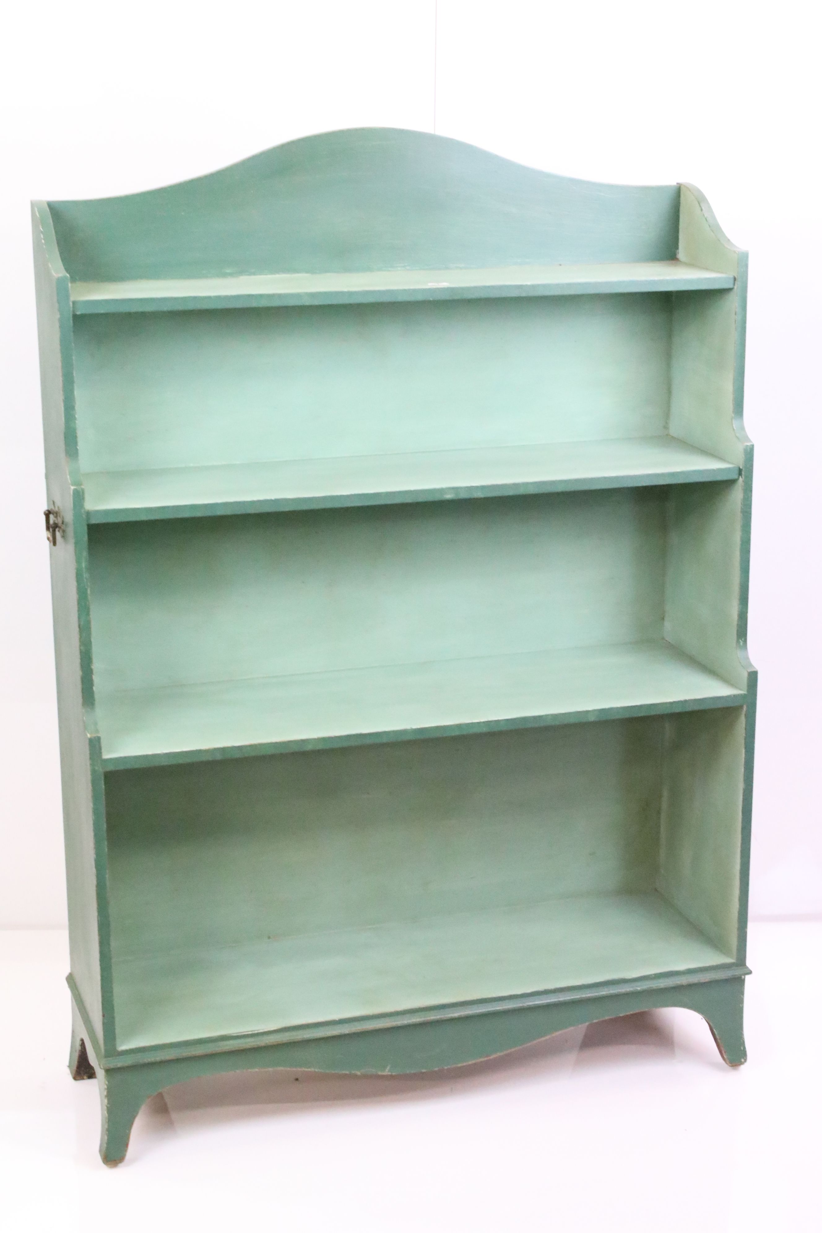 Waterfall Bookcase in the Regency manner on splayed bracket feet, 84cm wide x 120cm high