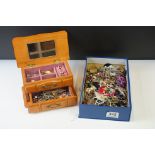 Jewellery Box and Contents including Brooches, Rings, Rotary Watch together with a large quantity of