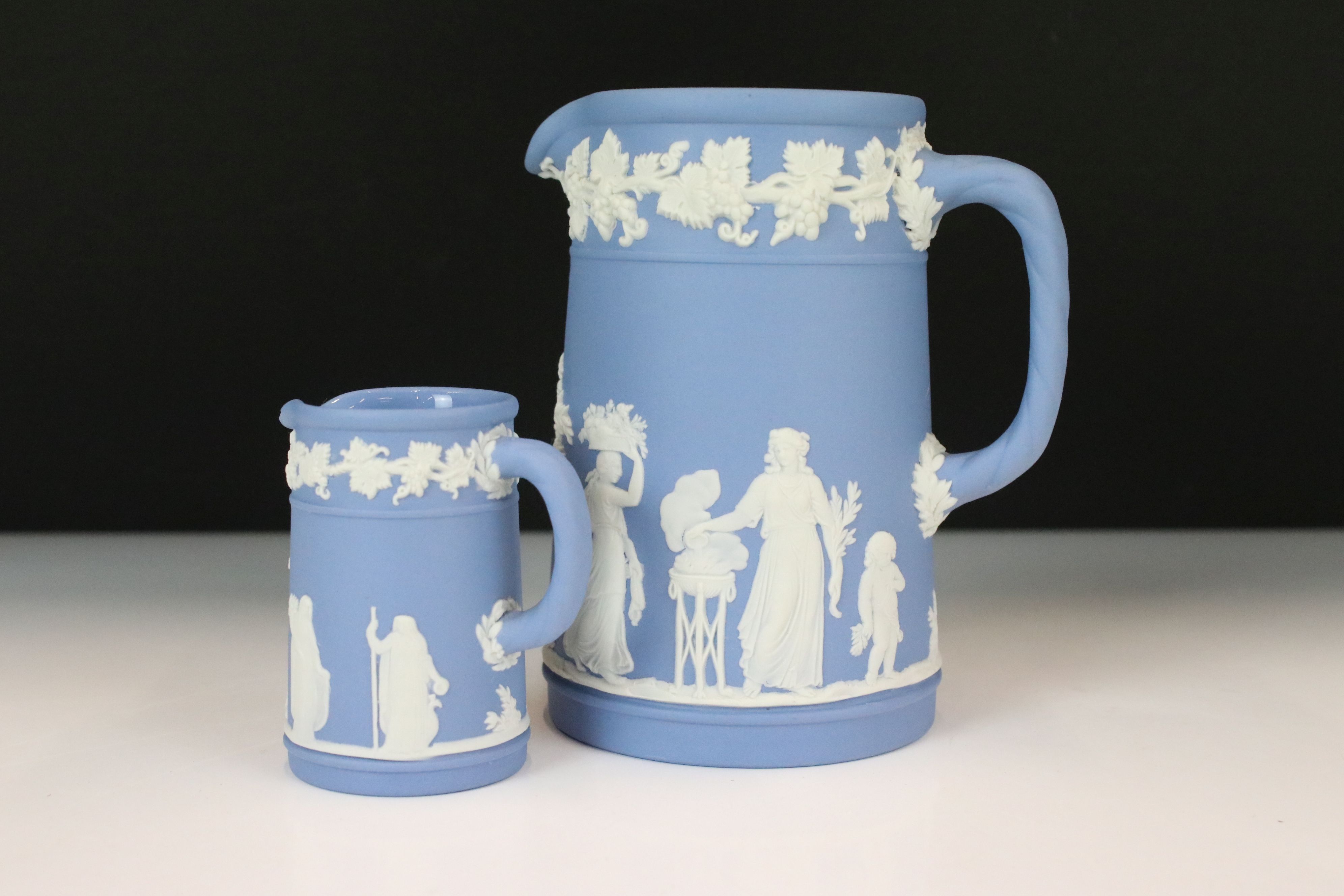 Wedgwood Jasperware Pale Blue Tea Service for 6 to include 2 x teapots & covers, 6 teacups & - Image 9 of 12