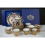 Royal Crown Derby Imari pattern tea ware, 22 pieces, to include 4 teacups, shallow teacup, coffee