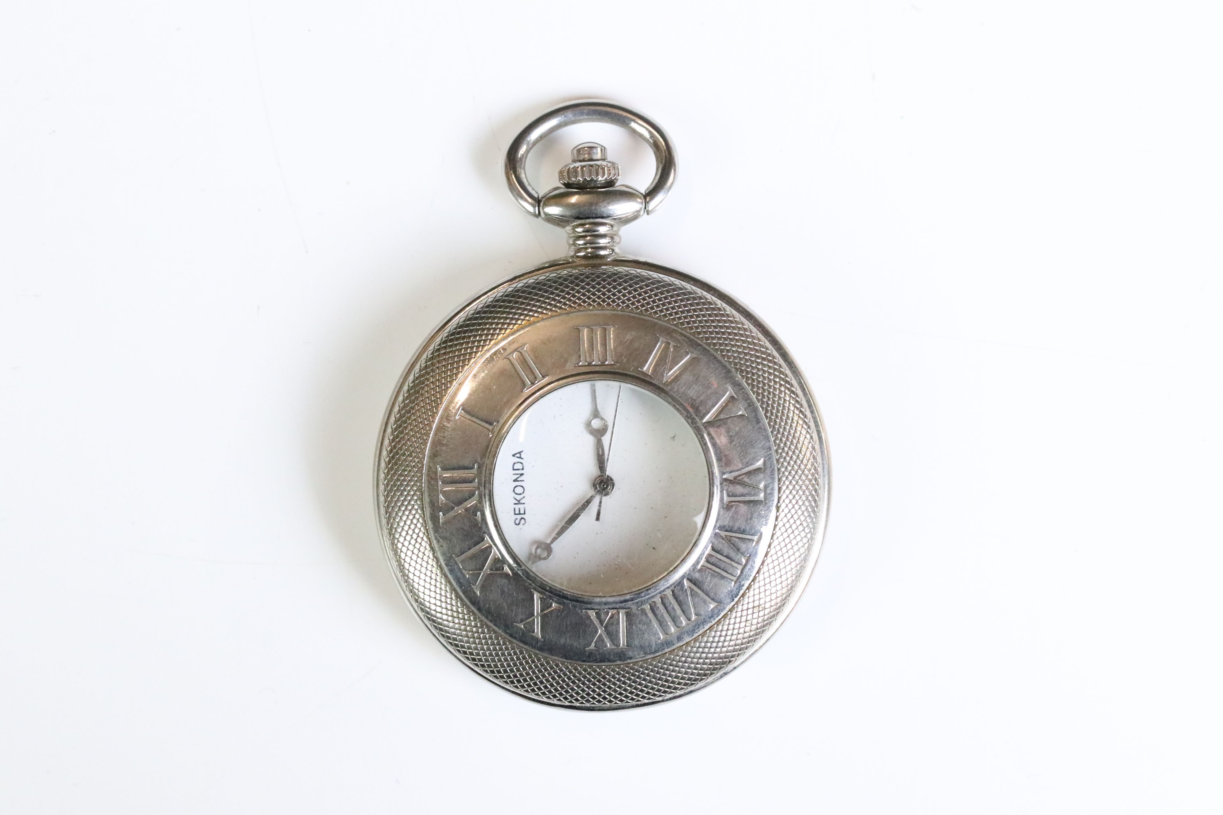 Two top winding pocket watches to include a Sekonda and a Smiths example. - Image 6 of 10