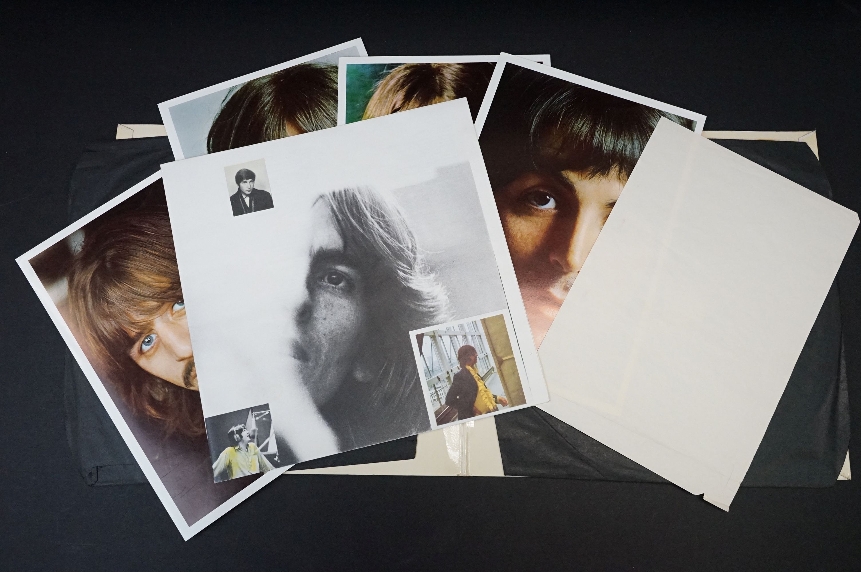 Vinyl - The Beatles White Album PCS 7067/8 low number 0016236. 4 photos and poster present. Sleeve - Image 5 of 9