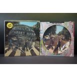 Vinyl – 2 pic disc copies of The Beatles Abbey Road to include USA 1978 issue on Capitol Records