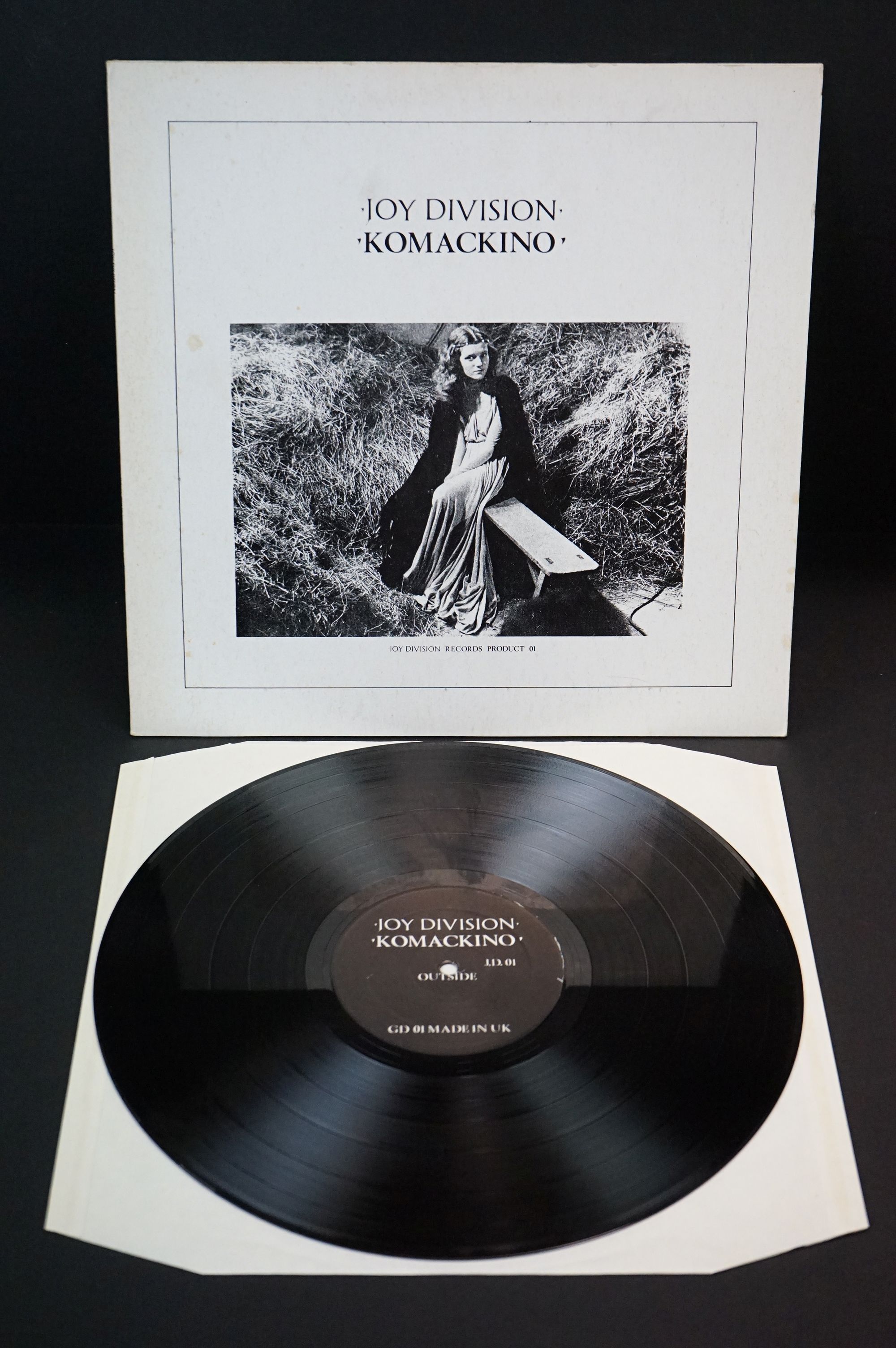 Vinyl – 2 rare Joy Division private pressing albums to include Joy Division – Komackino (Original - Image 2 of 12