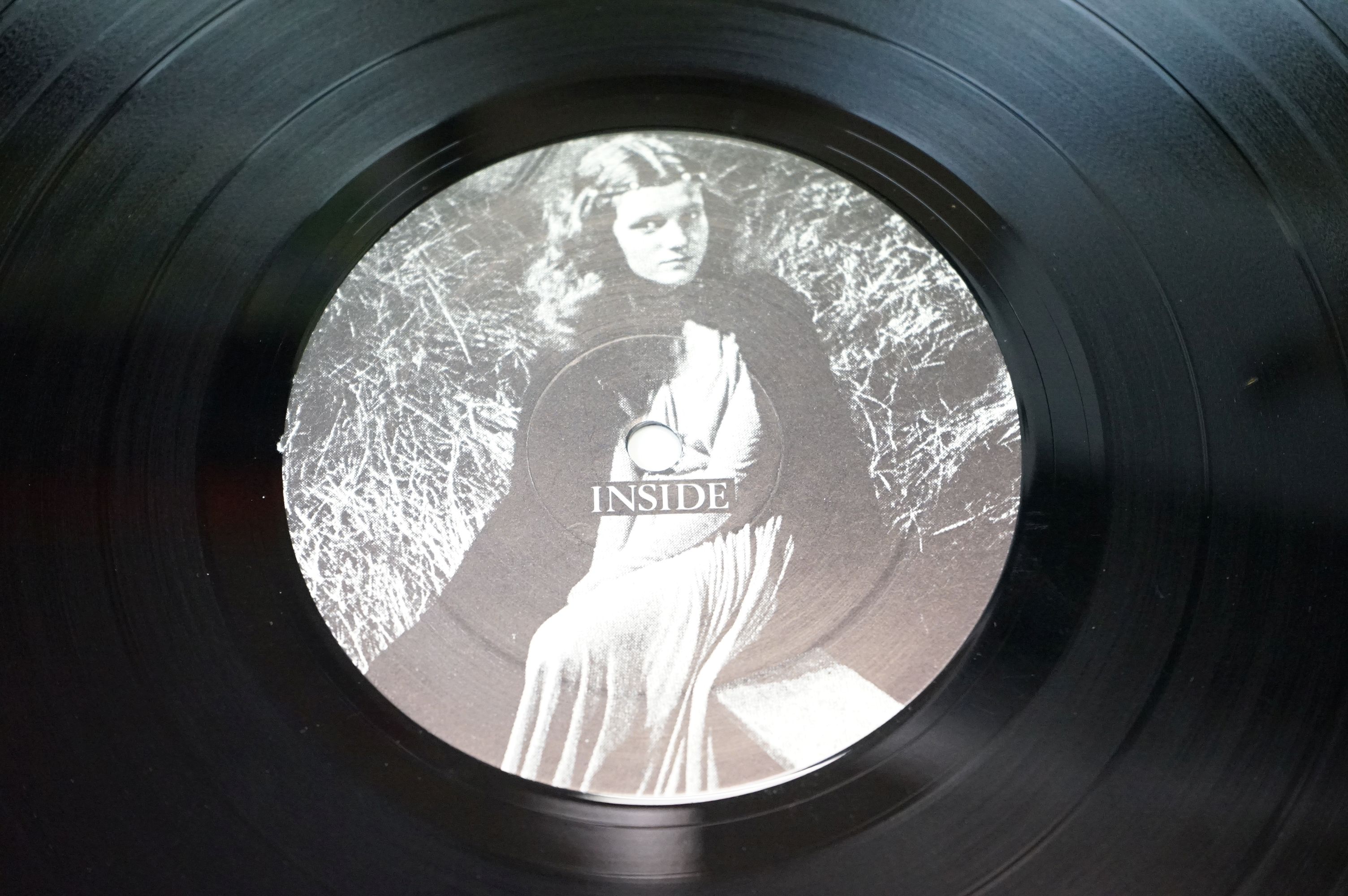 Vinyl – 2 rare Joy Division private pressing albums to include Joy Division – Komackino (Original - Image 5 of 12
