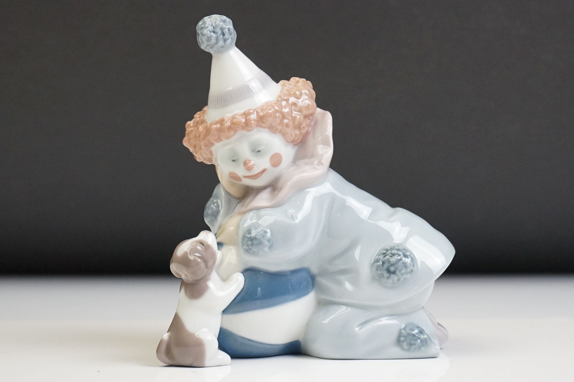 Three Lladro porcelain clown figures to include 5277 Pierrot With Puppy, 5812 Tired Friend and - Image 2 of 15