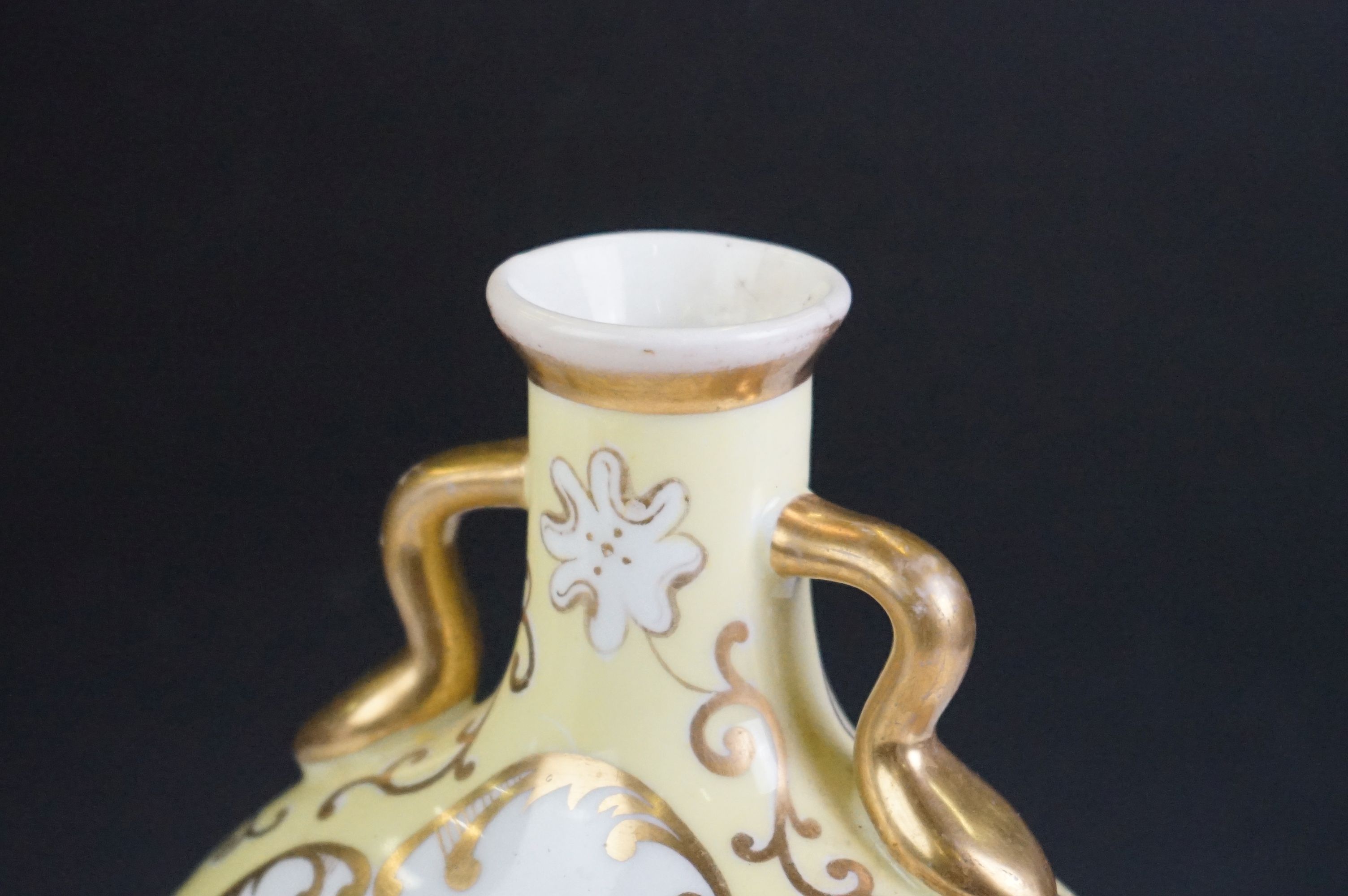 Samson of Paris Tankard, 14cm high together with a Minton Jardiniere, 19th century Urn & Lid hand - Image 10 of 16