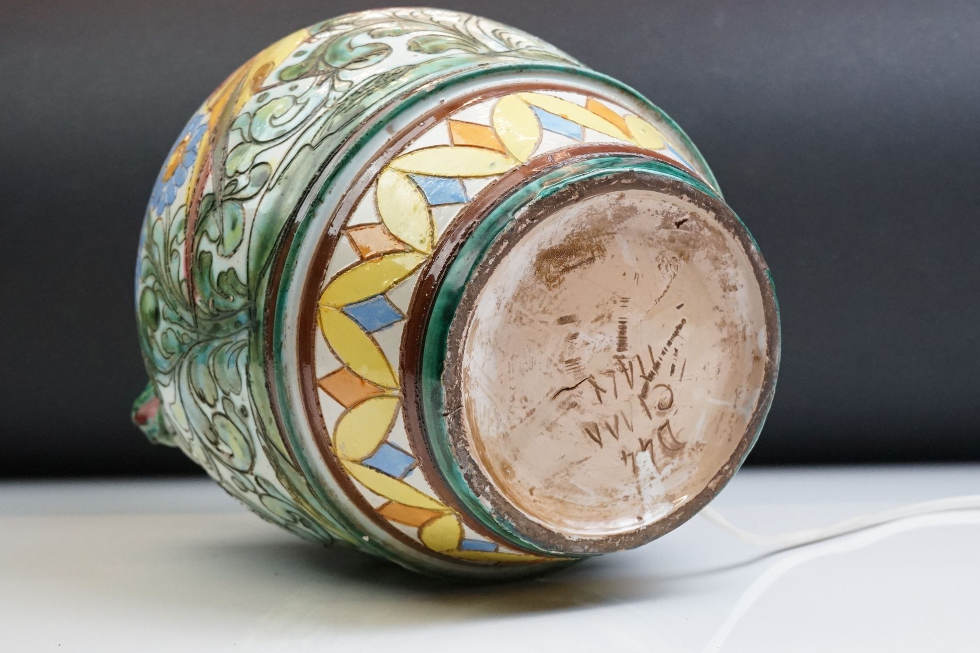 Italian pottery twin-handled vase with incised decoration depicting birds amongst flowers, - Image 16 of 17