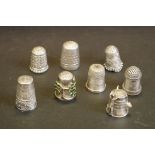 Group of five silver thimbles to include a Charles Horner size 9 thimble, a contemporary thimble