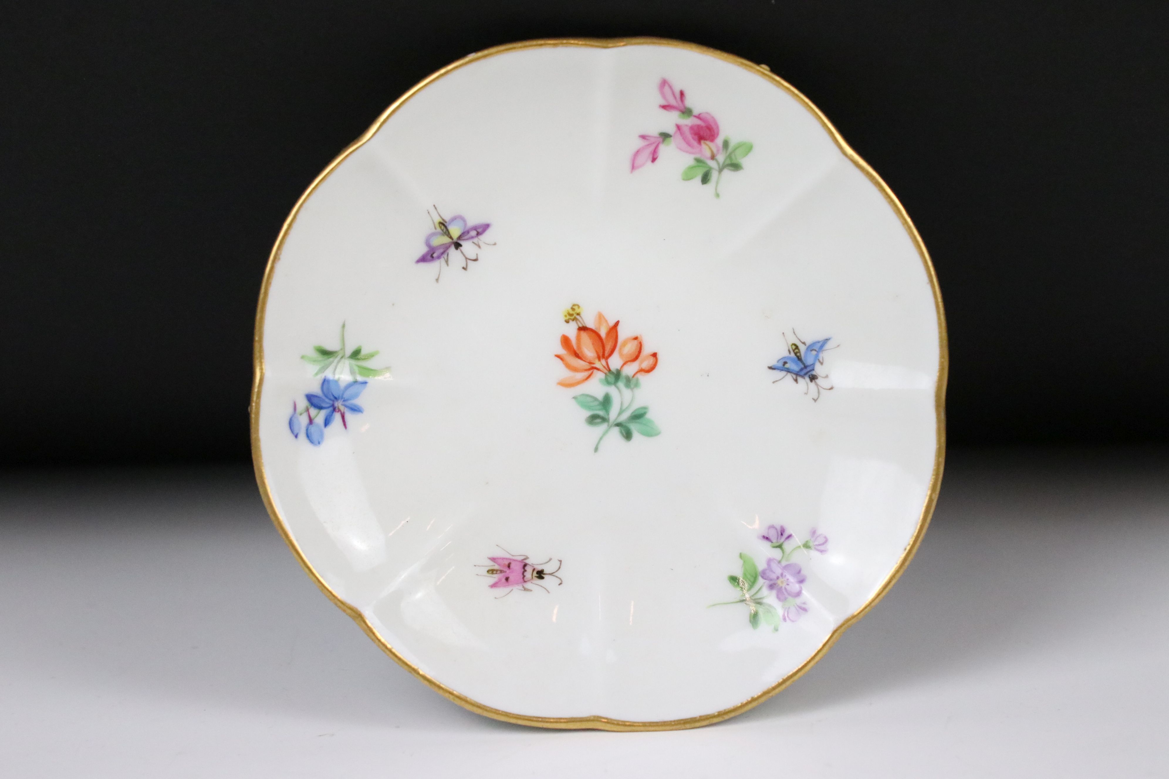 Meissen floral encrusted cup and saucer, decorated with insects and flowers - Image 2 of 8