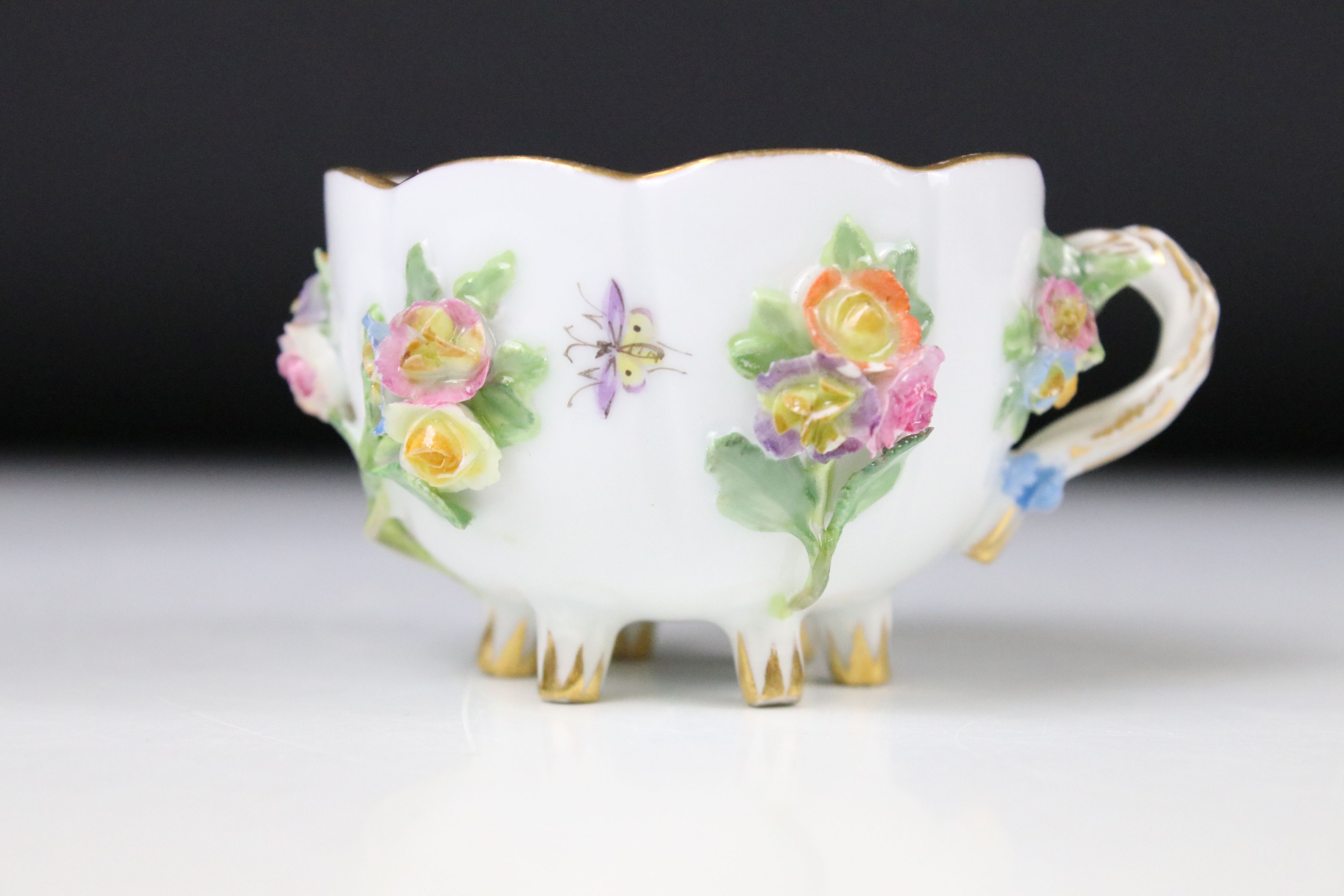 Meissen floral encrusted cup and saucer, decorated with insects and flowers - Image 5 of 8