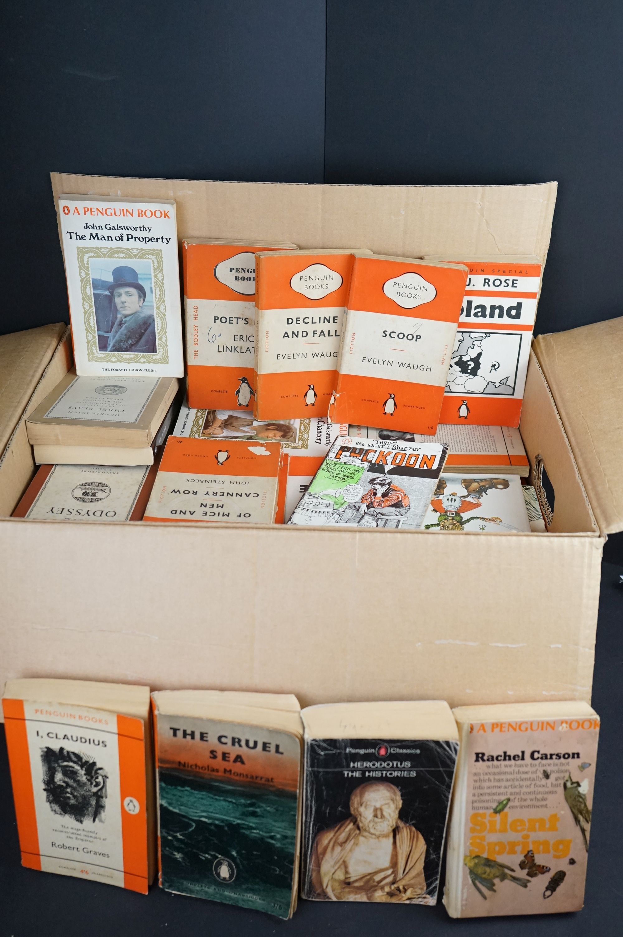 Large collection of Penguin books, mostly paperback, to include modern, classics, poetry, etc